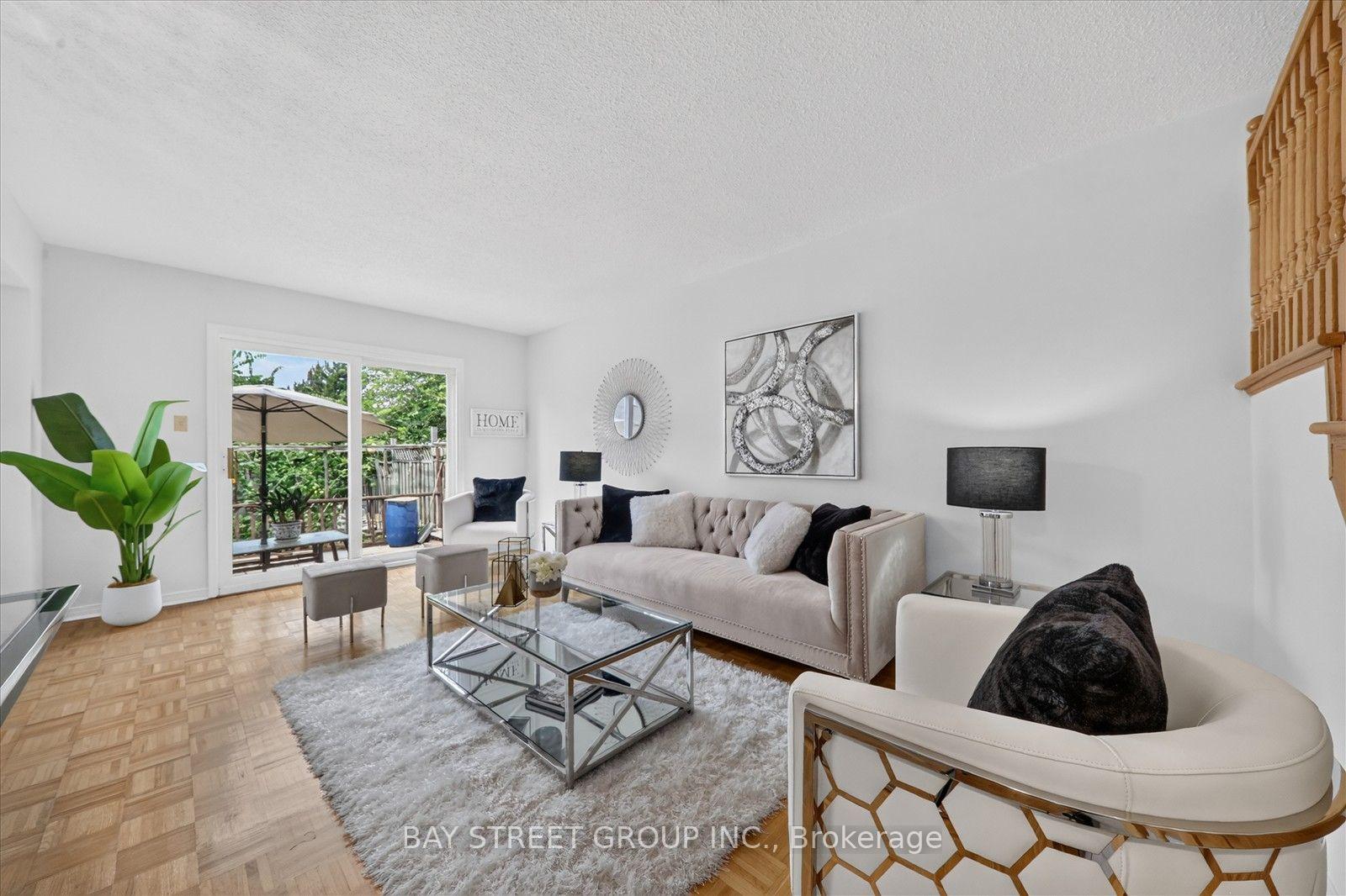 Photo 7 of 44 Maitland Avenue, Markham, Milliken Mills West — HOMEH