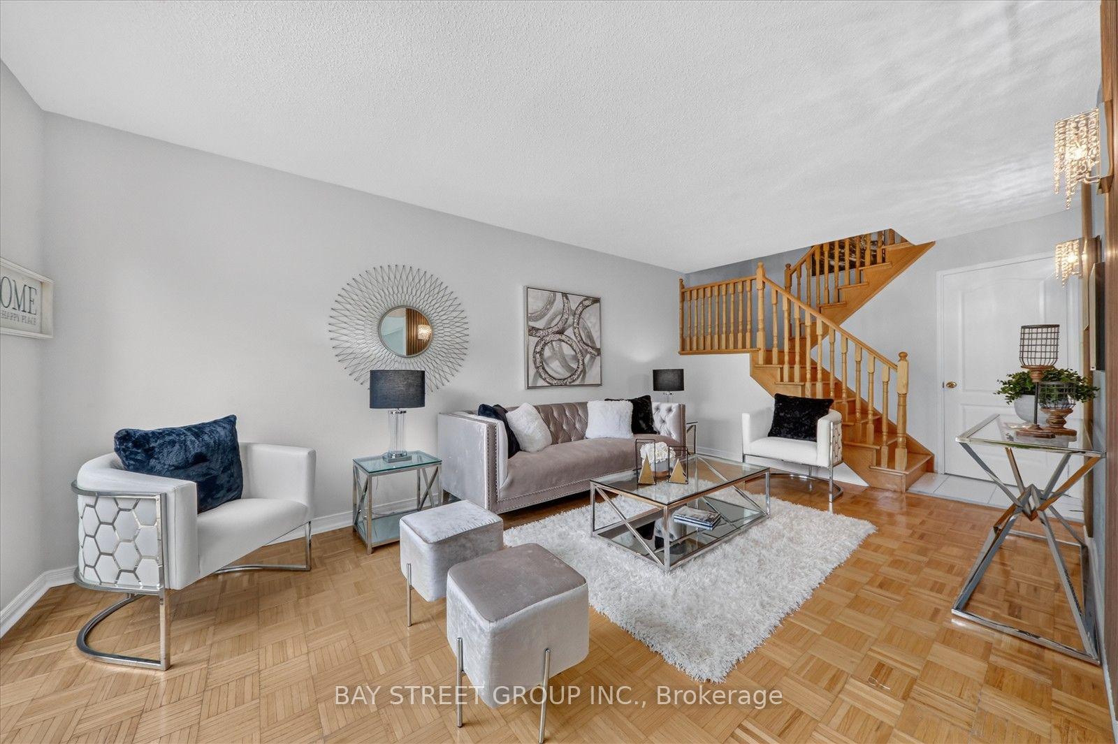 Photo 9 of 44 Maitland Avenue, Markham, Milliken Mills West — HOMEH