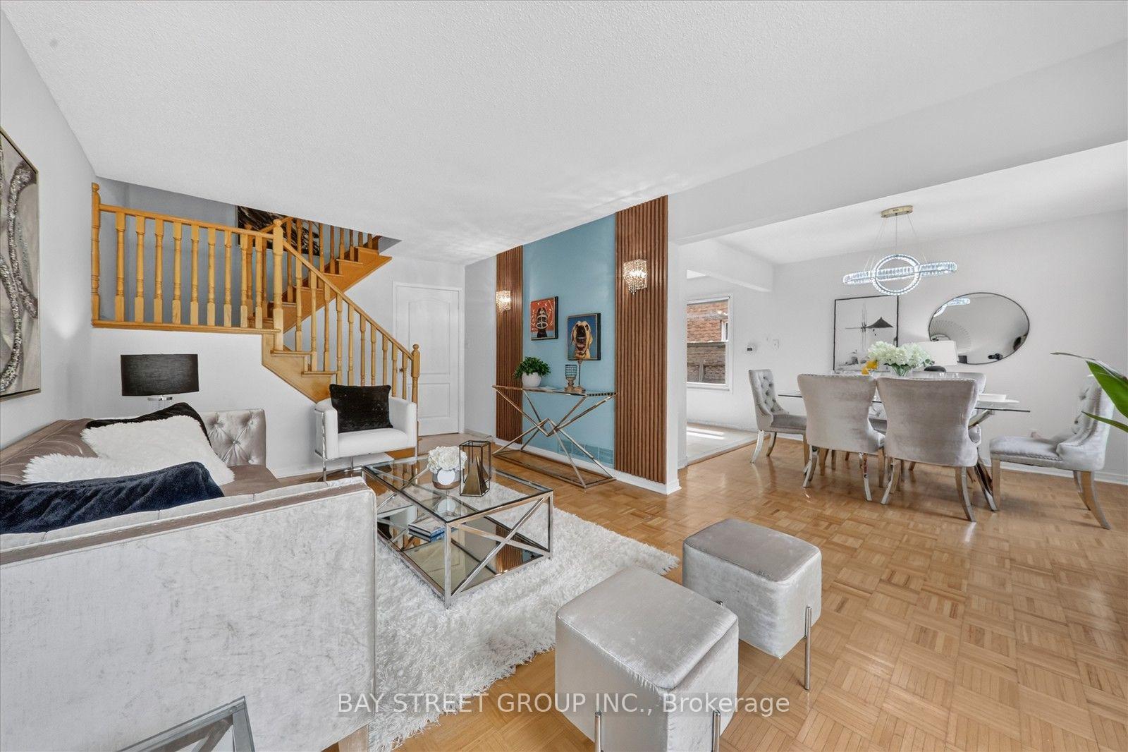 Photo 6 of 44 Maitland Avenue, Markham, Milliken Mills West — HOMEH
