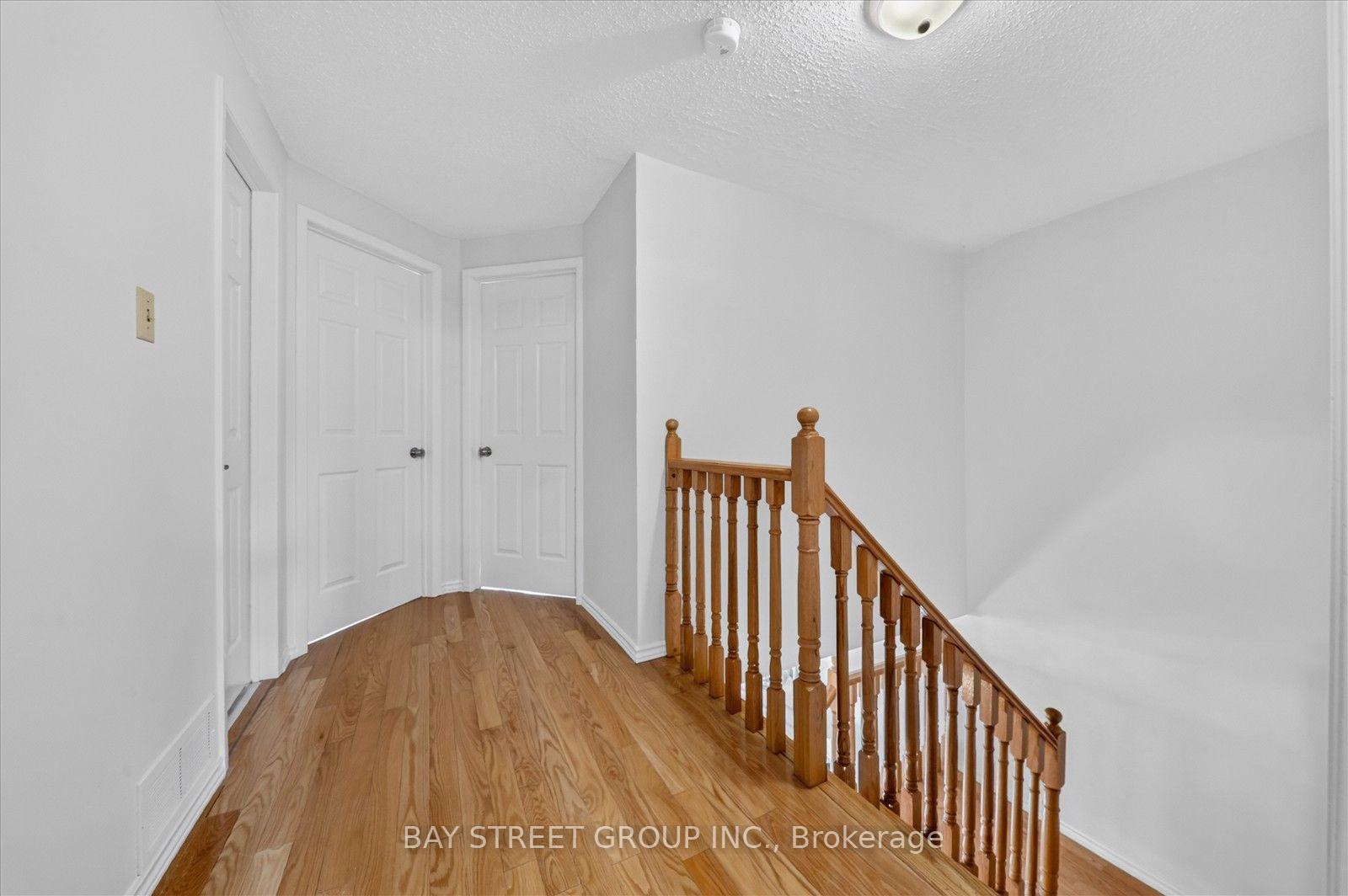 Photo 18 of 44 Maitland Avenue, Markham, Milliken Mills West — HOMEH