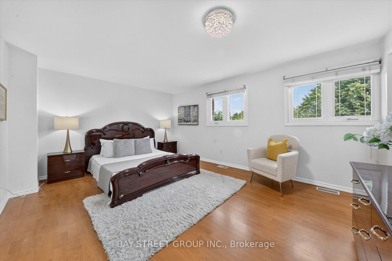 Photo 19 of 44 Maitland Avenue, Markham, Milliken Mills West — HOMEH