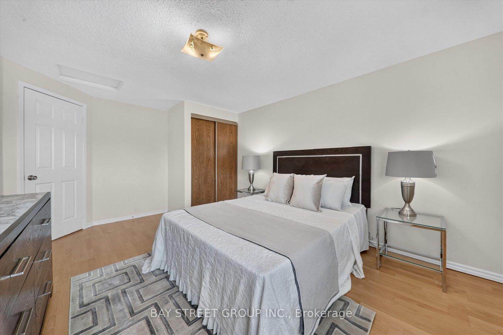 Photo 40 of 44 Maitland Avenue, Markham, Milliken Mills West — HOMEH