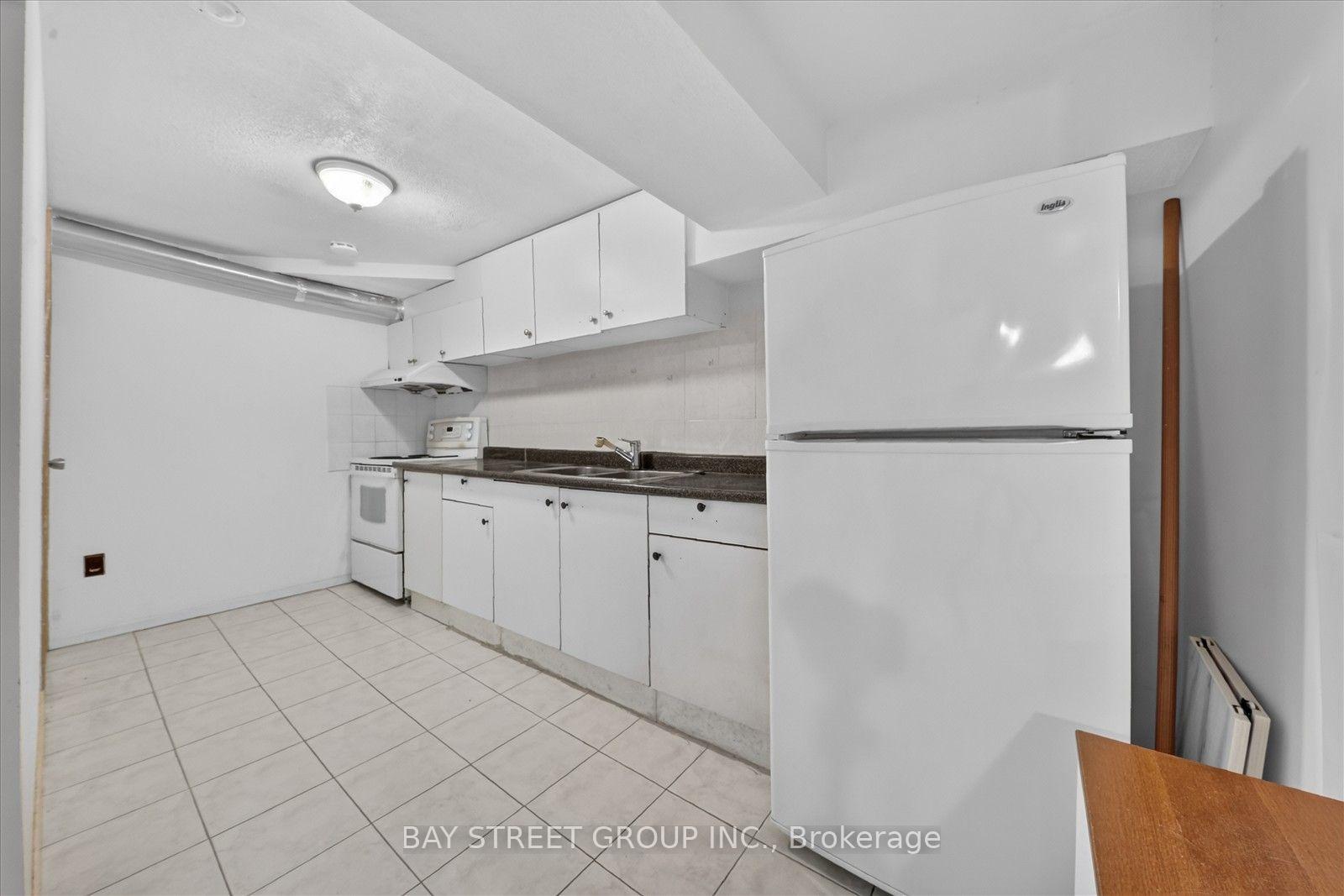 Photo 37 of 44 Maitland Avenue, Markham, Milliken Mills West — HOMEH