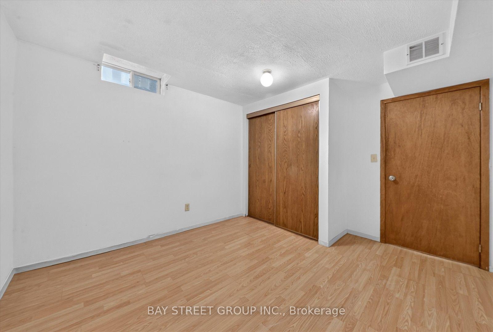 Photo 39 of 44 Maitland Avenue, Markham, Milliken Mills West — HOMEH