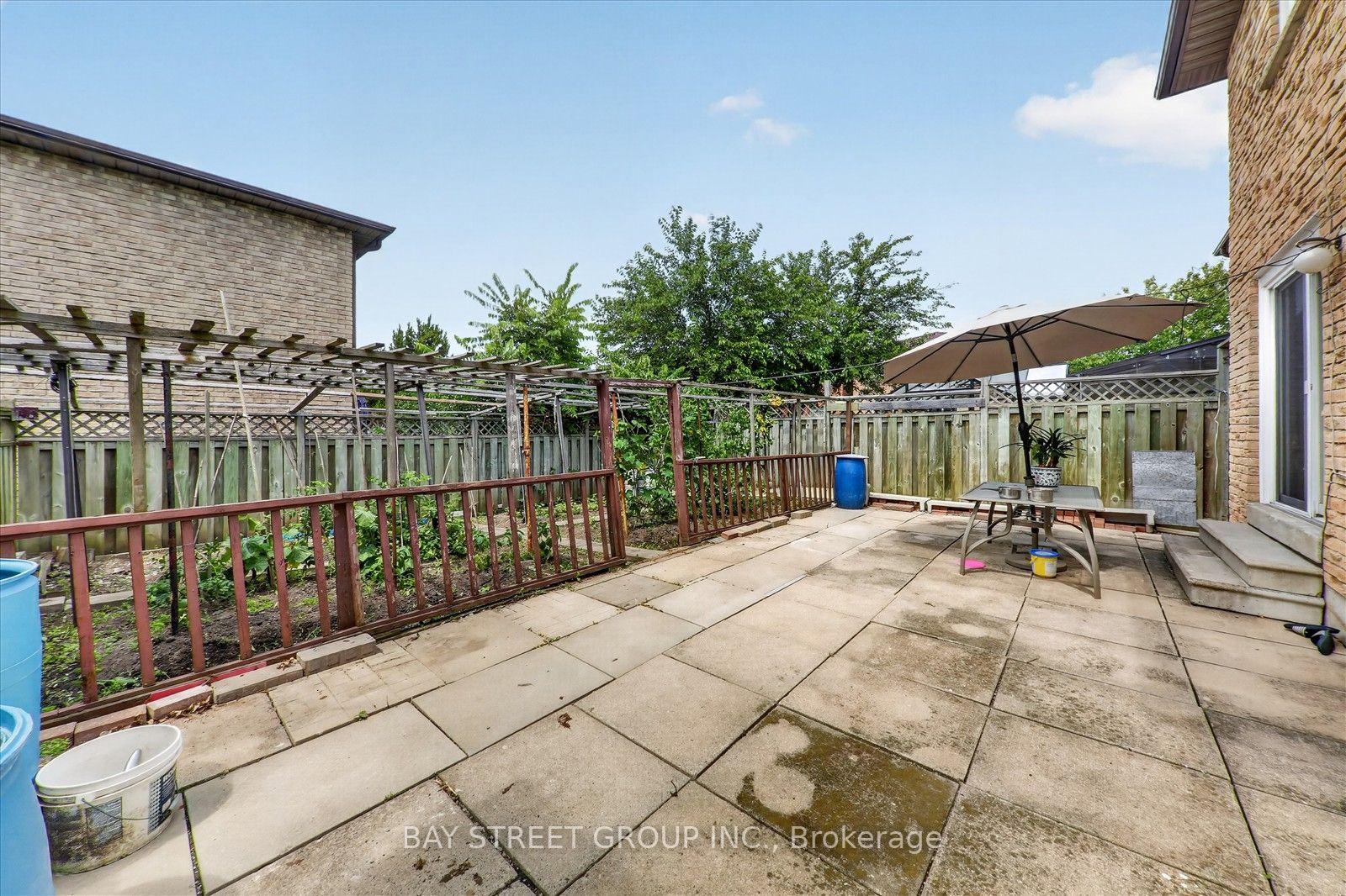Photo 47 of 44 Maitland Avenue, Markham, Milliken Mills West — HOMEH
