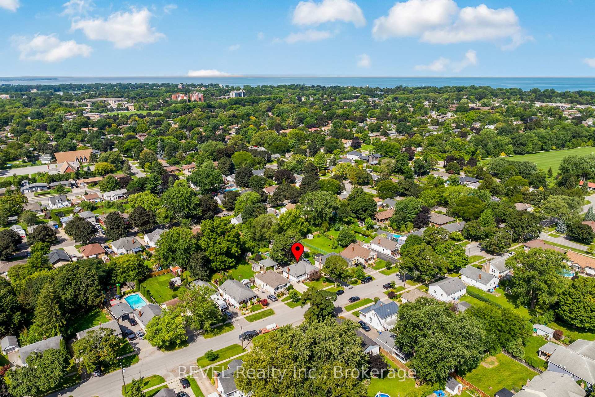 Photo 28 of 15 Duncan Drive, St. Catharines, Vine/Linwell — HOMEH
