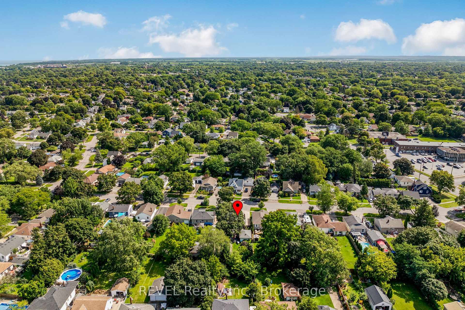Photo 31 of 15 Duncan Drive, St. Catharines, Vine/Linwell — HOMEH