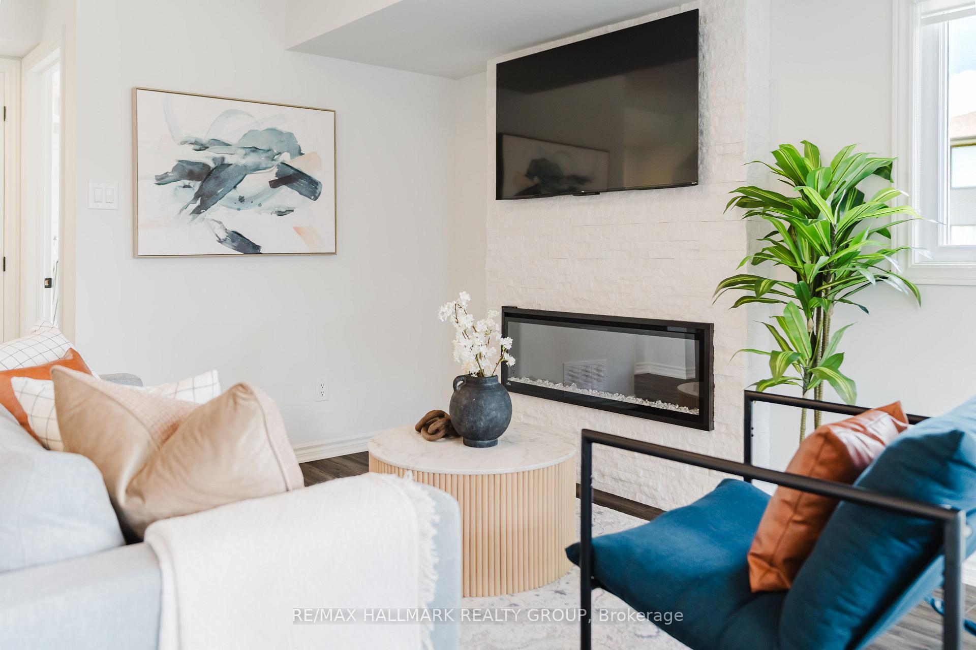 Photo 8 of Unit 217, 583 Takamose Private, Ottawa, CFB Rockcliffe and Area — HOMEH