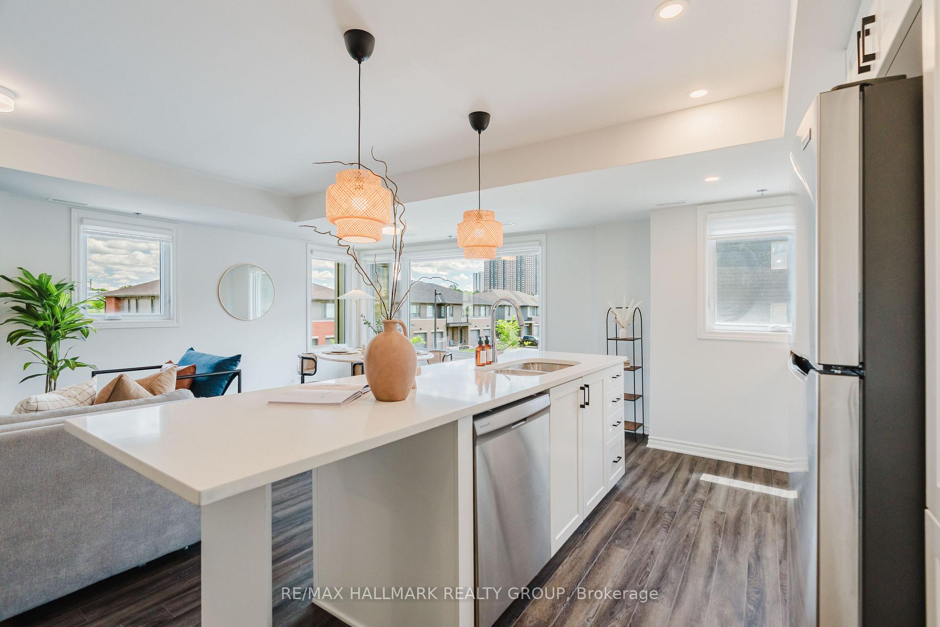 Photo 16 of Unit 217, 583 Takamose Private, Ottawa, CFB Rockcliffe and Area — HOMEH