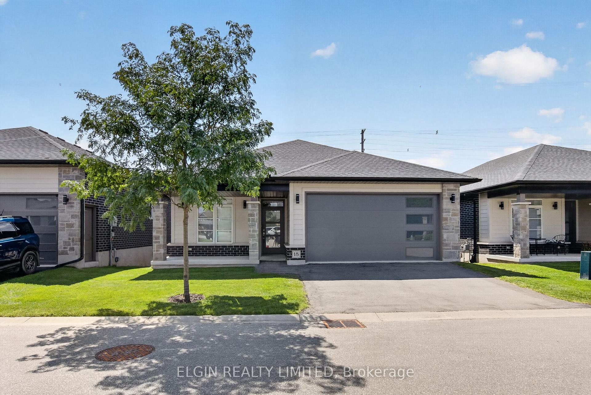 Photo of Unit 18, 10 Mcpherson Court N