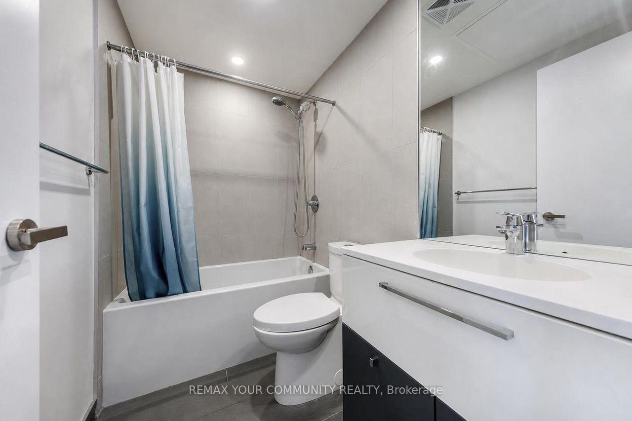 Photo 3 of Unit 2711, 15 Grenville Street, Toronto, Bay Street Corridor — HOMEH