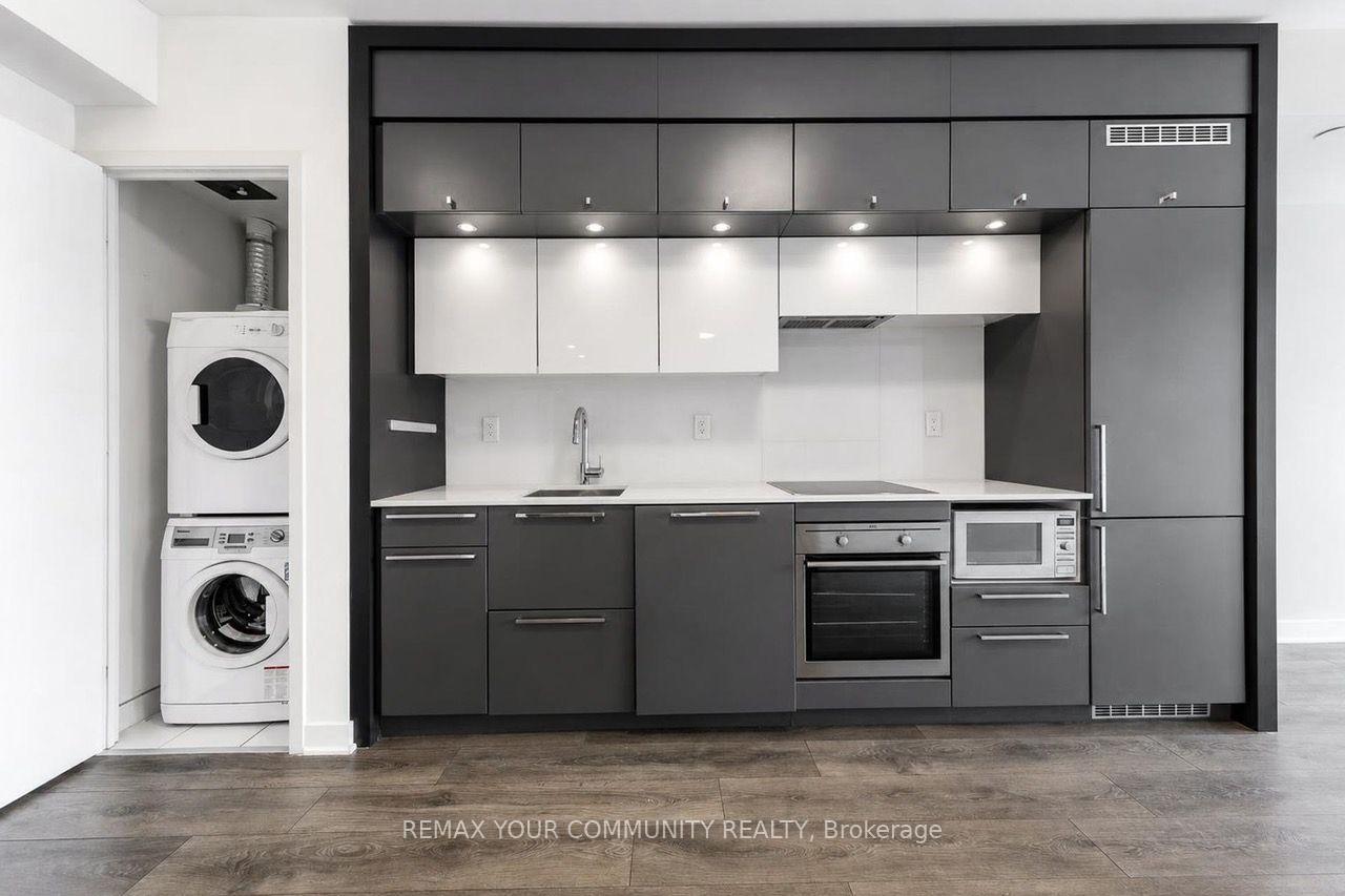 Photo 5 of Unit 2711, 15 Grenville Street, Toronto, Bay Street Corridor — HOMEH