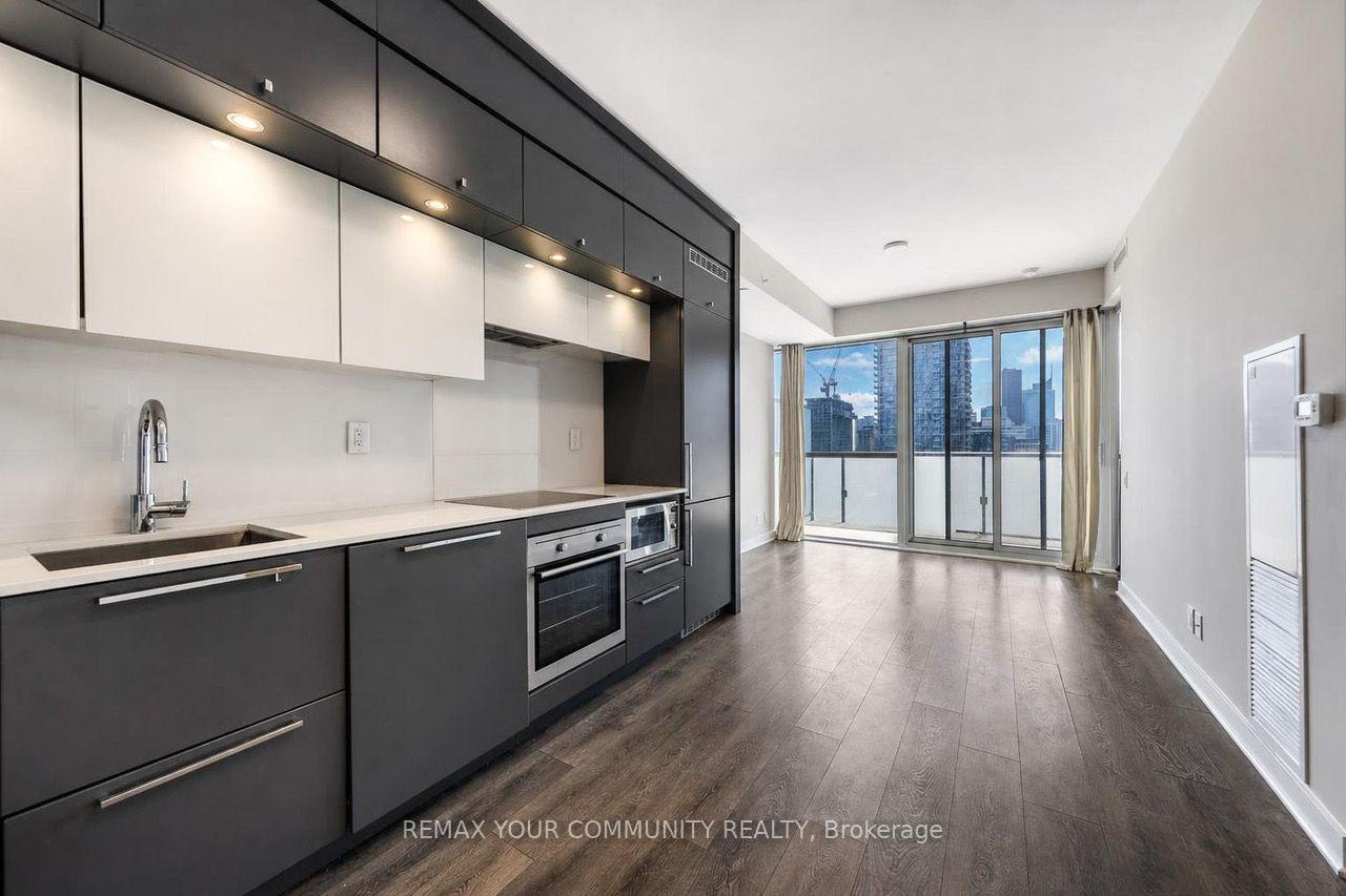 Photo 16 of Unit 2711, 15 Grenville Street, Toronto, Bay Street Corridor — HOMEH