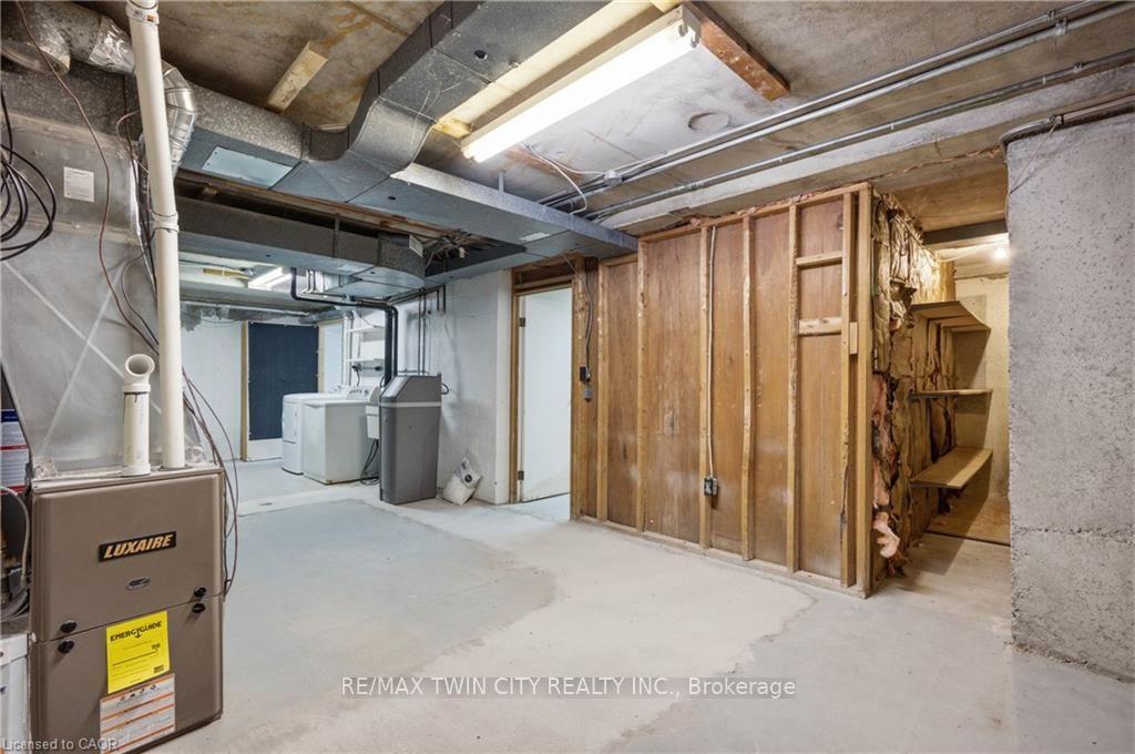Photo 27 of Unit 80, 121 University Avenue E, Waterloo, Lincoln Heights — HOMEH
