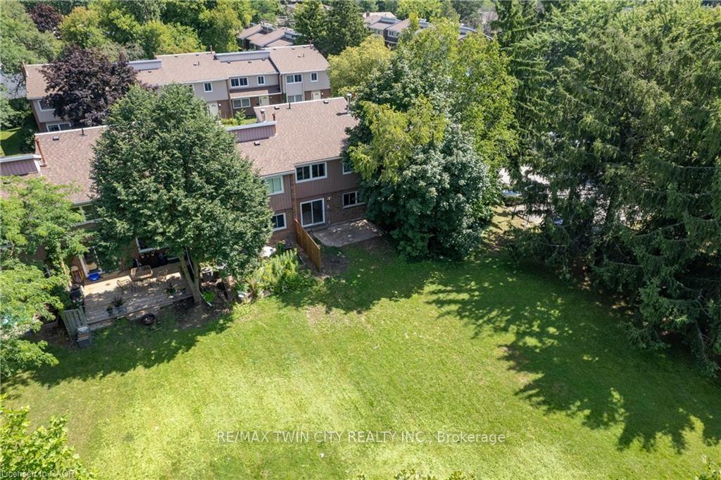 Photo 28 of Unit 80, 121 University Avenue E, Waterloo, Lincoln Heights — HOMEH