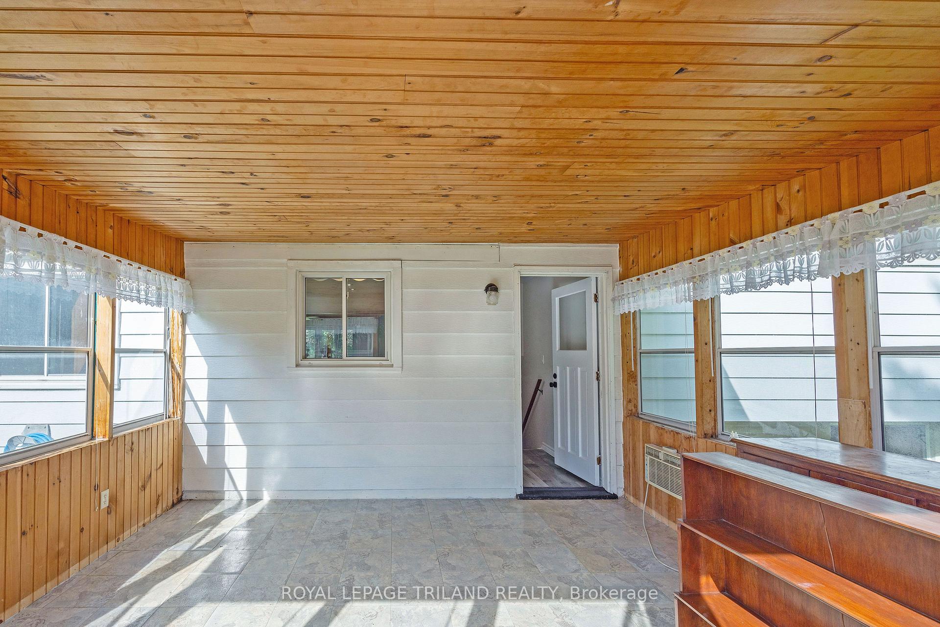 Photo 18 of 18 Laurier Road, St. Thomas — HOMEH