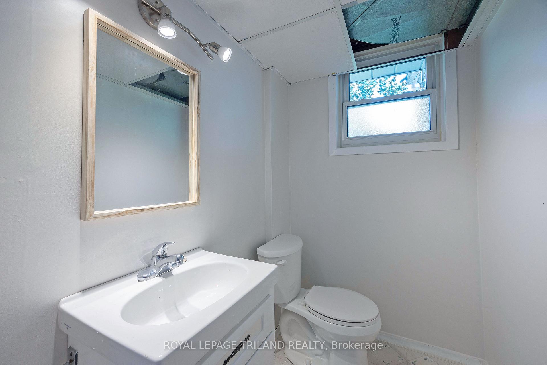 Photo 29 of 18 Laurier Road, St. Thomas — HOMEH