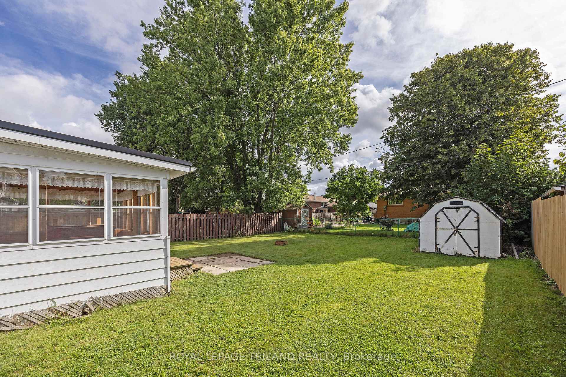 Photo 34 of 18 Laurier Road, St. Thomas — HOMEH