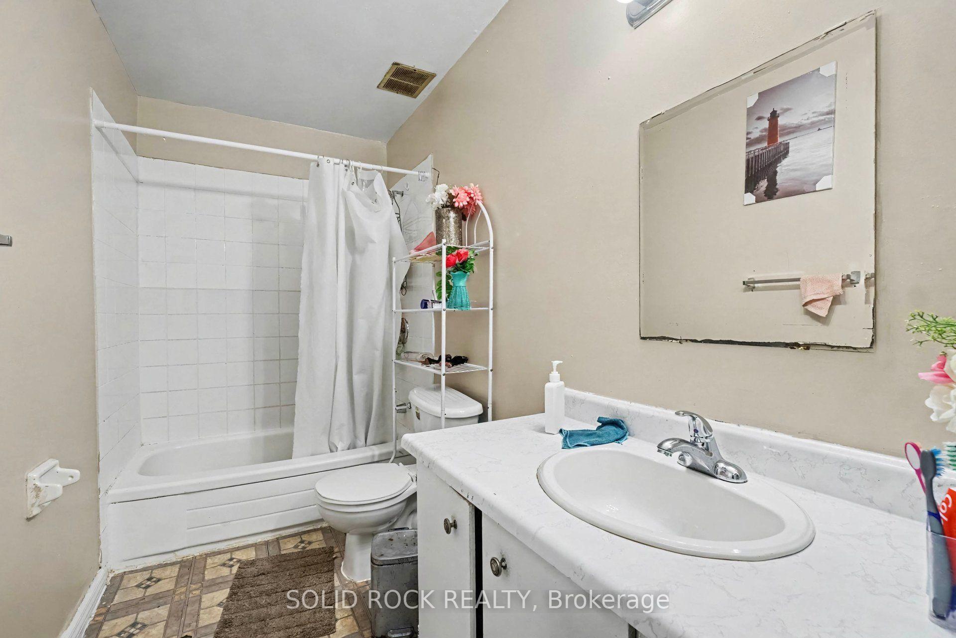 Photo 16 of Unit 71, 1735 Meadowbrook Road, Ottawa, Pineview — HOMEH