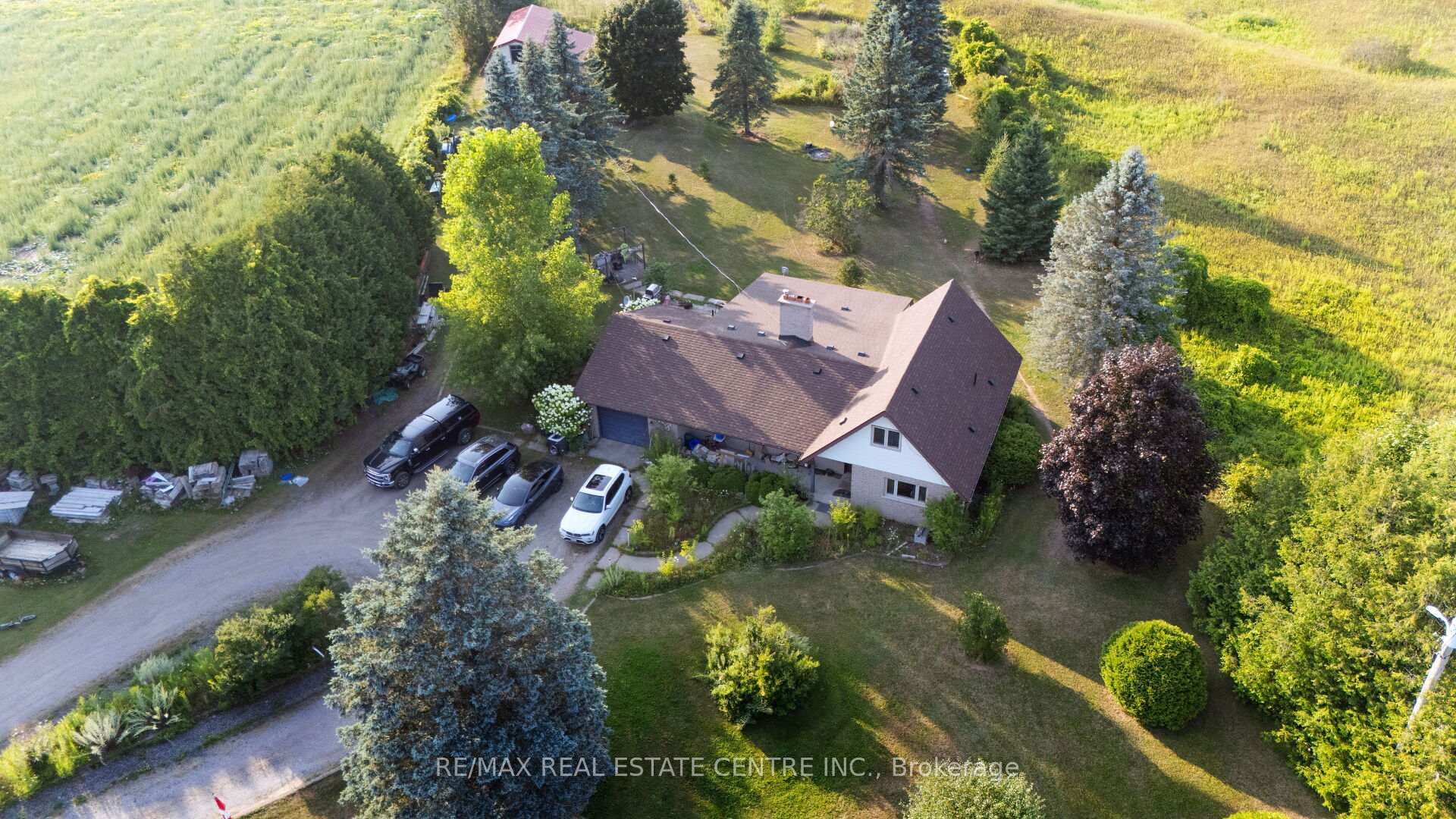 Photo 5 of 8438 Hwy 7, Guelph/Eramosa, Rural Guelph/Eramosa East — HOMEH