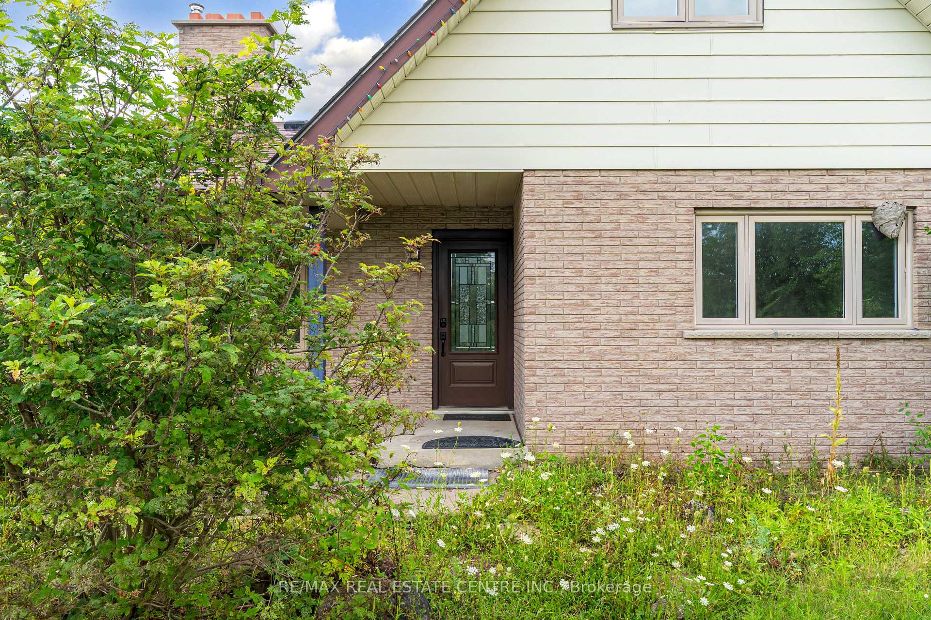 Photo 13 of 8438 Hwy 7, Guelph/Eramosa, Rural Guelph/Eramosa East — HOMEH