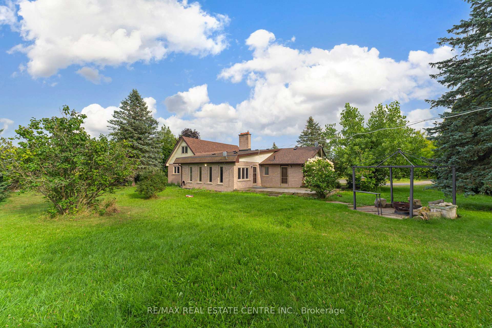 Photo 42 of 8438 Hwy 7, Guelph/Eramosa, Rural Guelph/Eramosa East — HOMEH