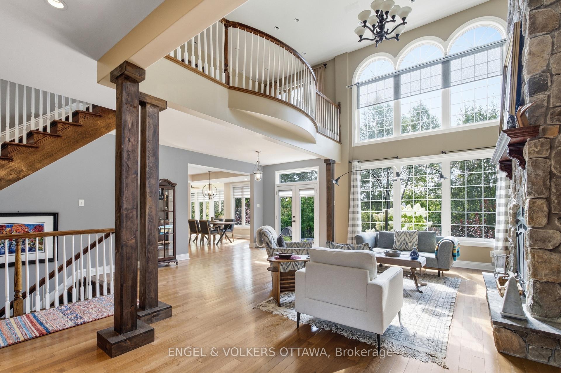 Photo 2 of 6622 Blossom Trail Drive, Ottawa, Greely — HOMEH