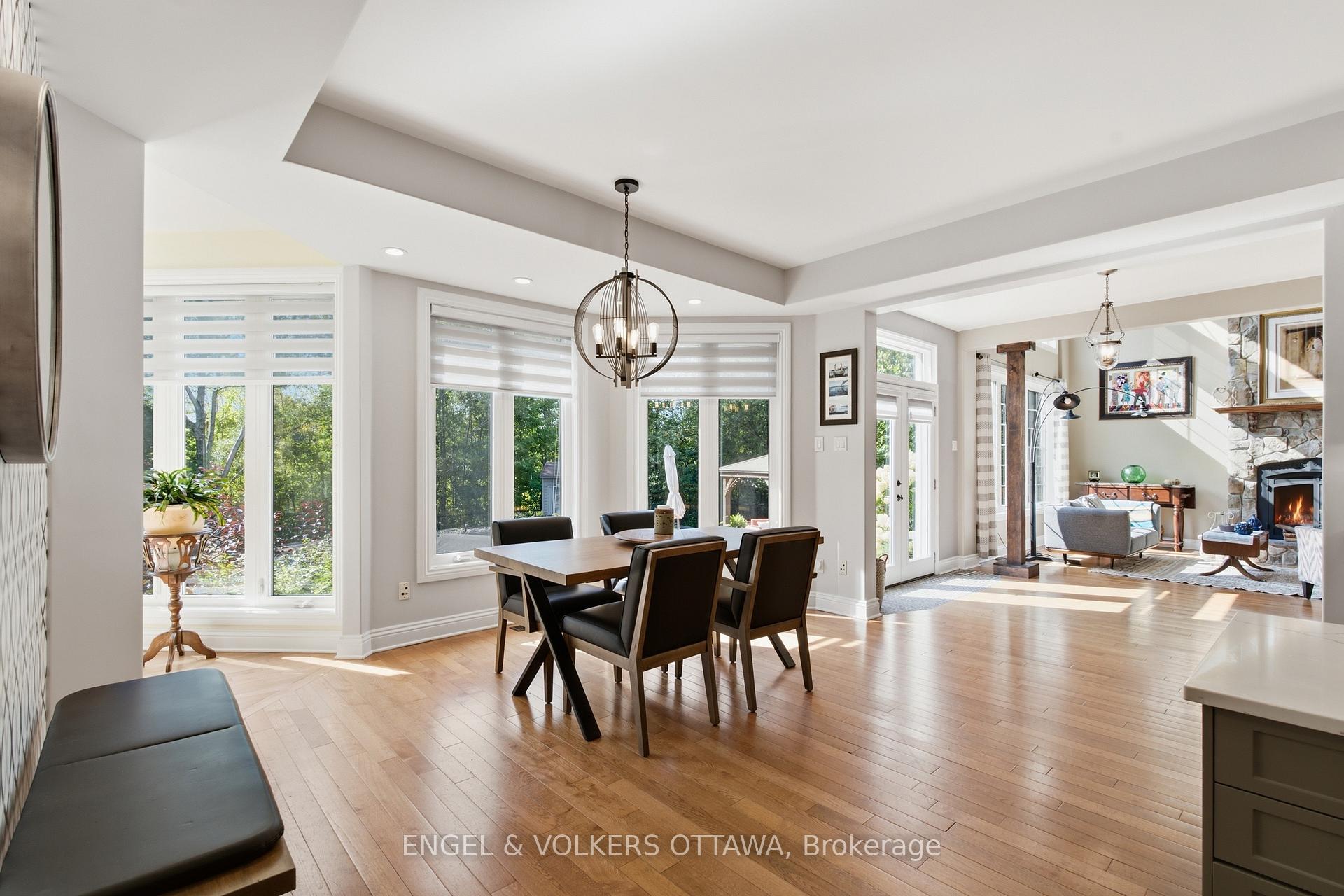 Photo 11 of 6622 Blossom Trail Drive, Ottawa, Greely — HOMEH