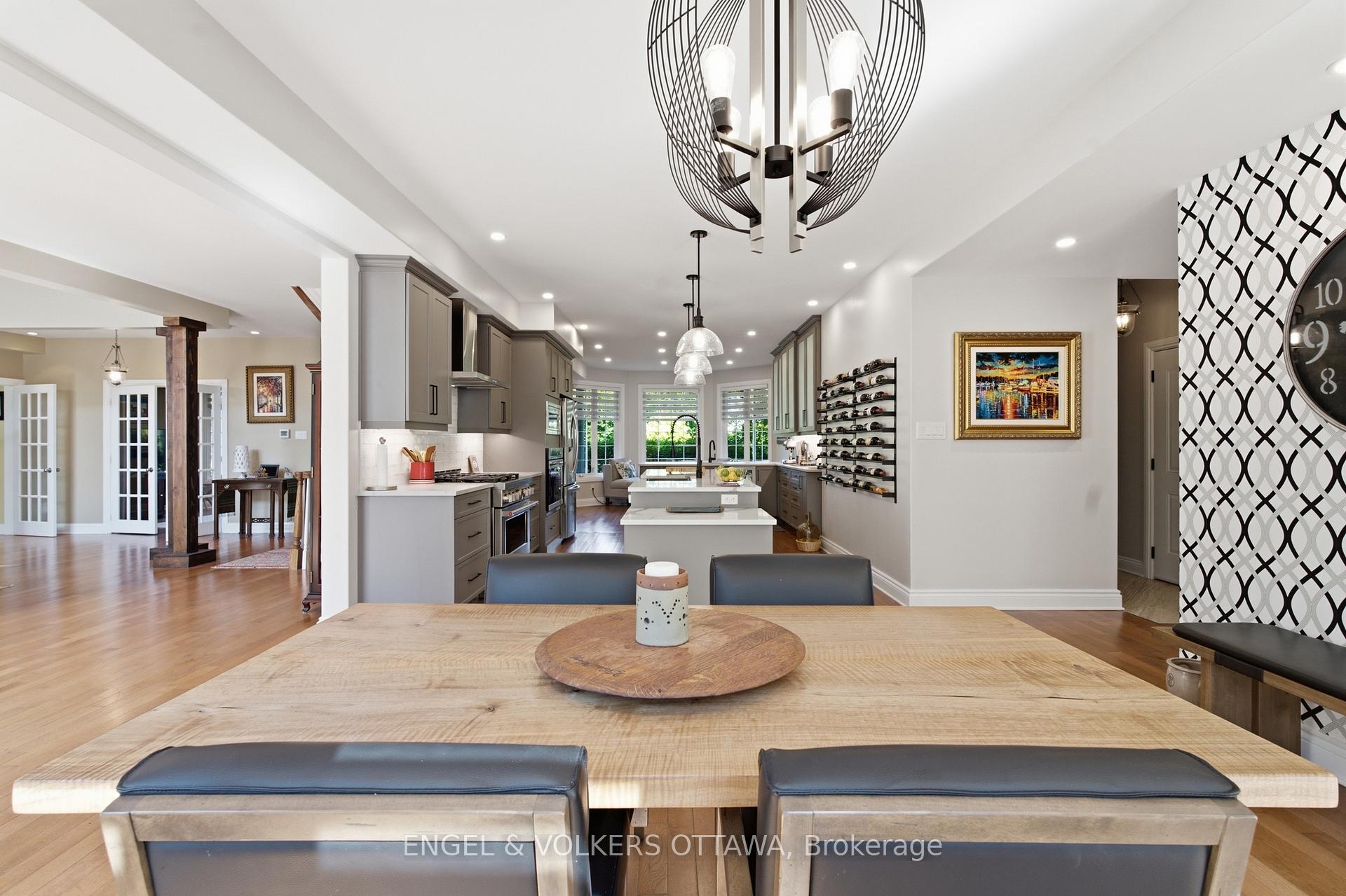 Photo 12 of 6622 Blossom Trail Drive, Ottawa, Greely — HOMEH