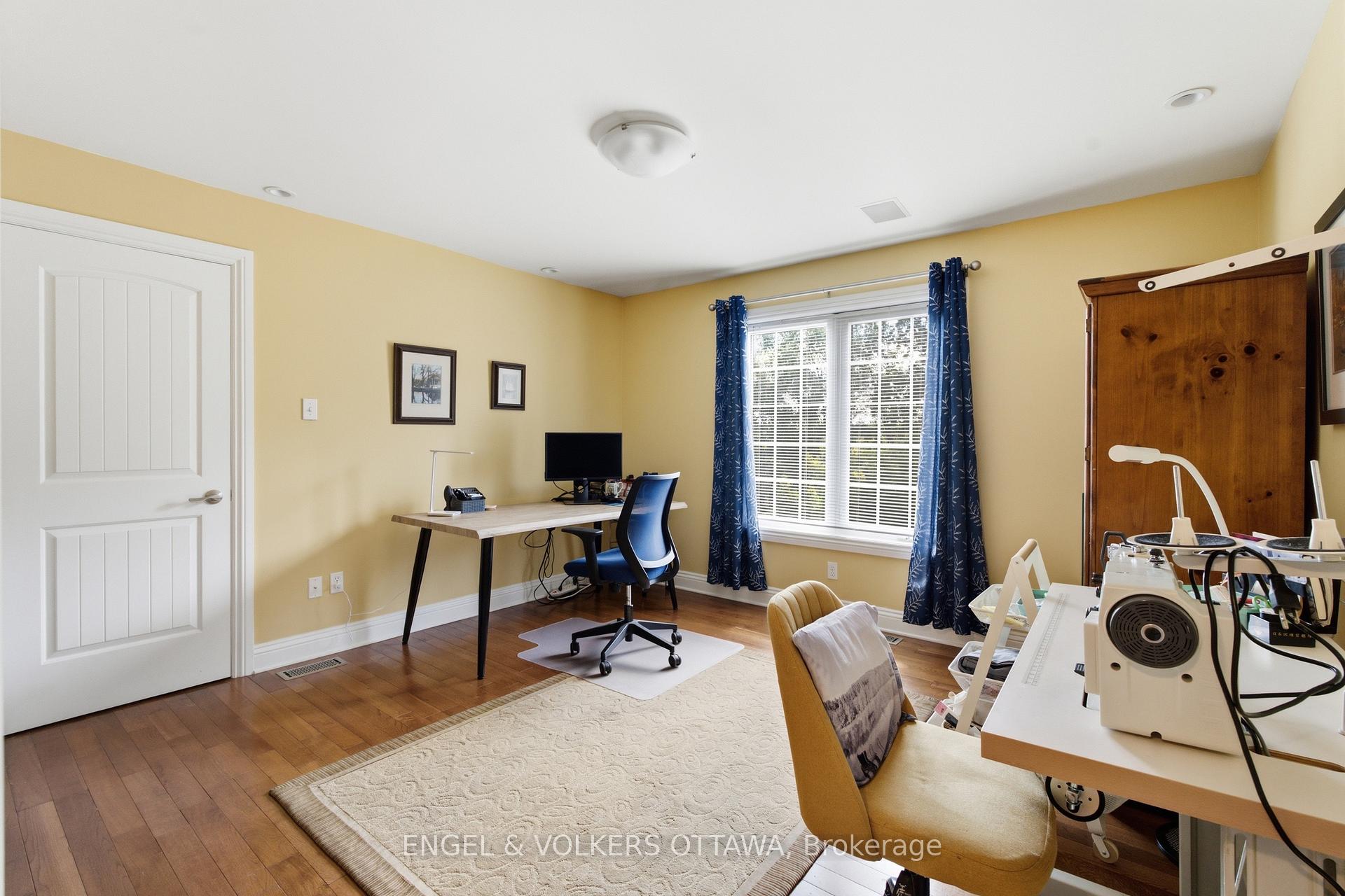Photo 21 of 6622 Blossom Trail Drive, Ottawa, Greely — HOMEH