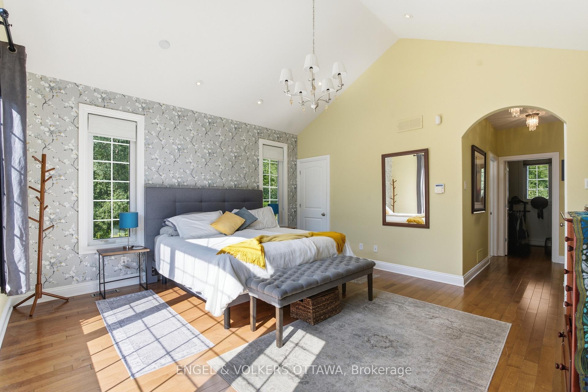 Photo 24 of 6622 Blossom Trail Drive, Ottawa, Greely — HOMEH