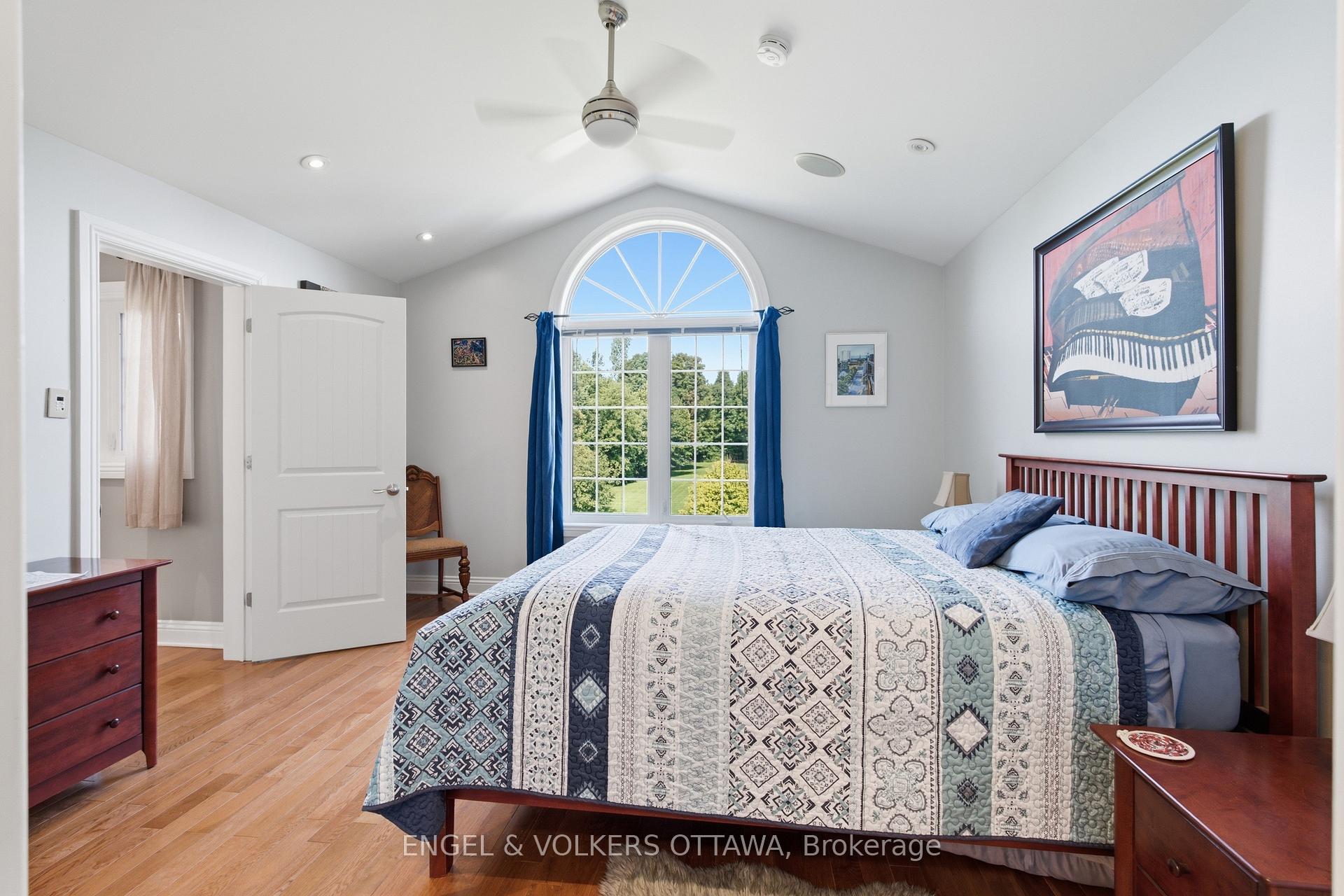 Photo 27 of 6622 Blossom Trail Drive, Ottawa, Greely — HOMEH