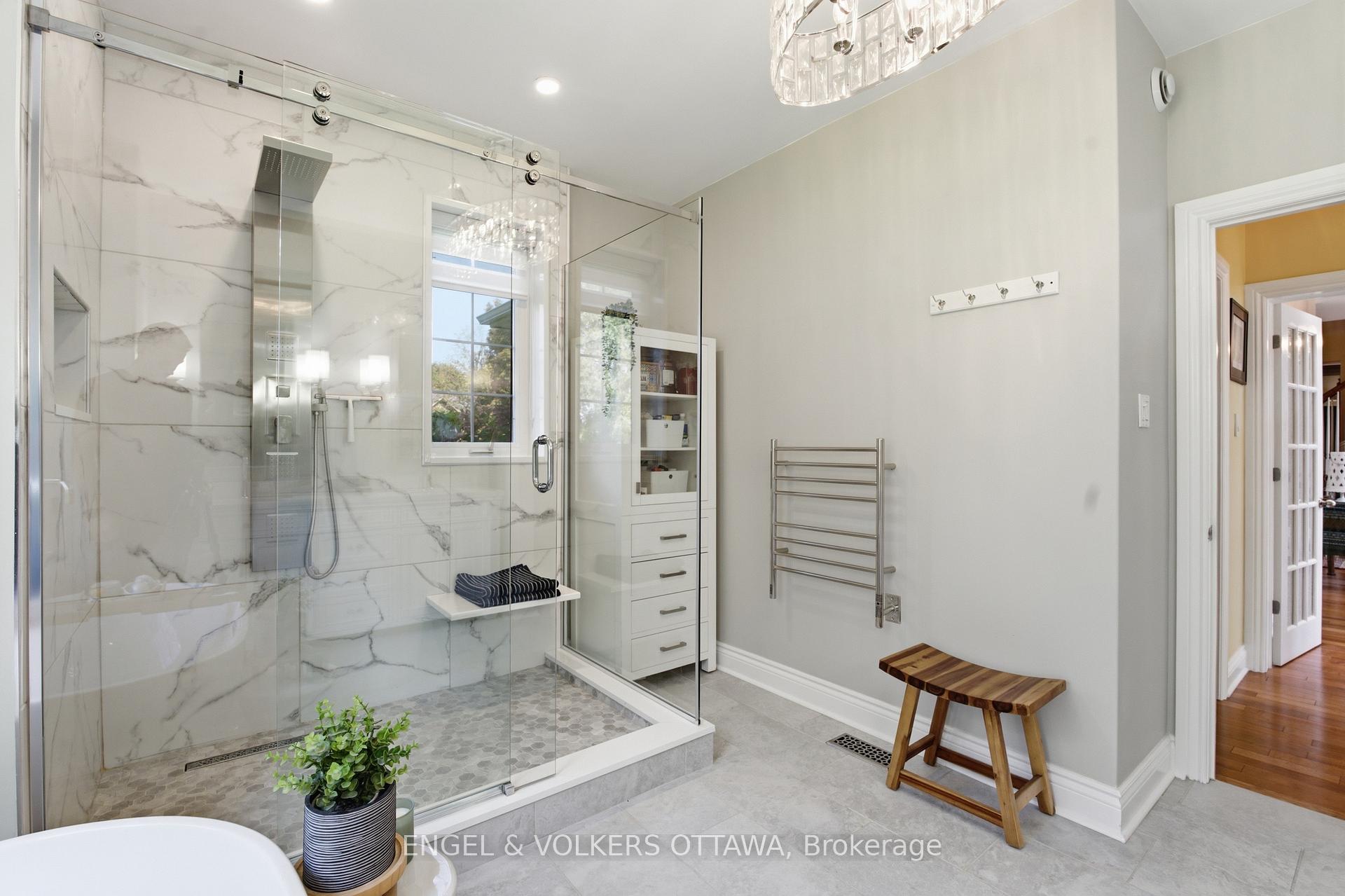 Photo 31 of 6622 Blossom Trail Drive, Ottawa, Greely — HOMEH