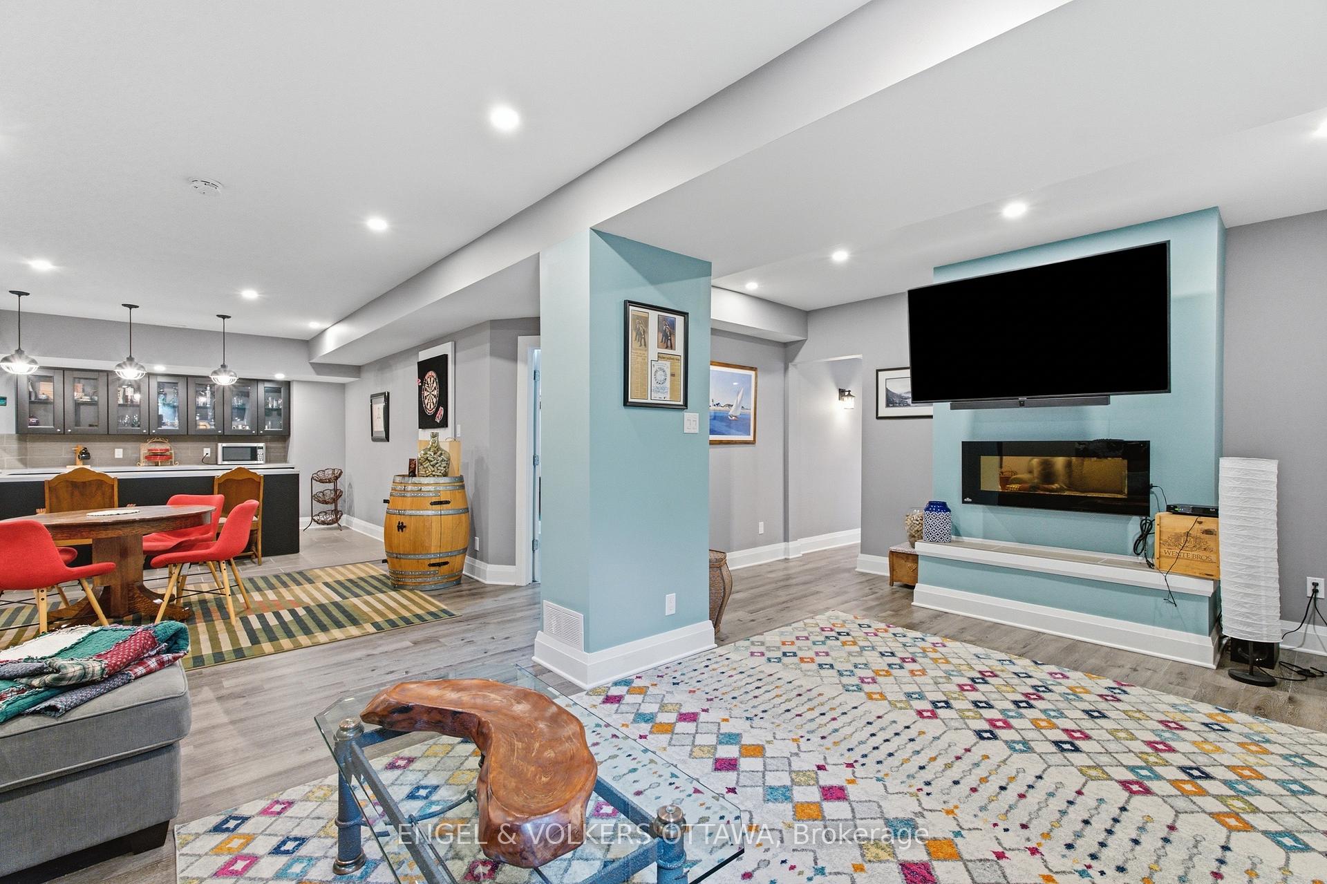 Photo 38 of 6622 Blossom Trail Drive, Ottawa, Greely — HOMEH