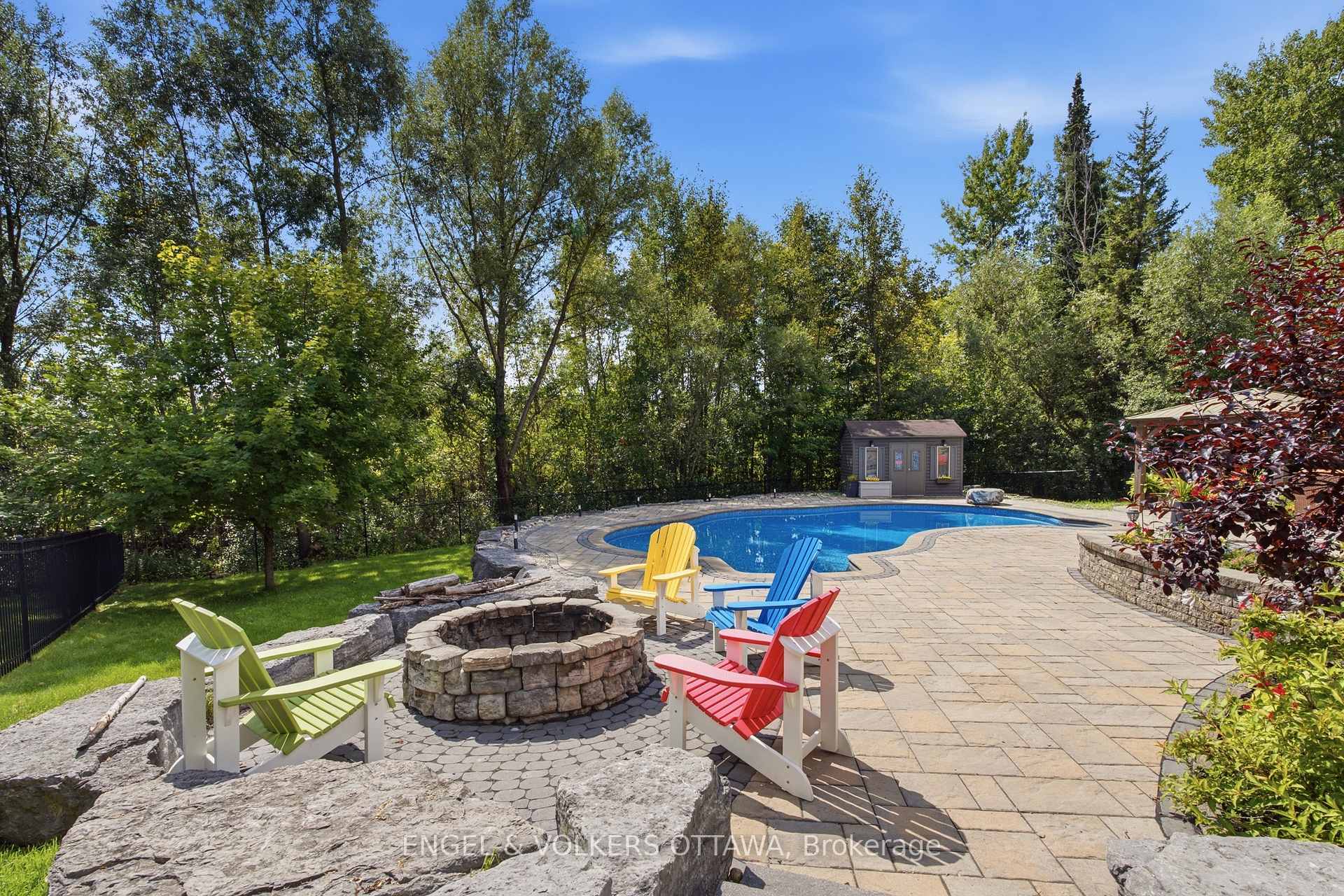 Photo 49 of 6622 Blossom Trail Drive, Ottawa, Greely — HOMEH