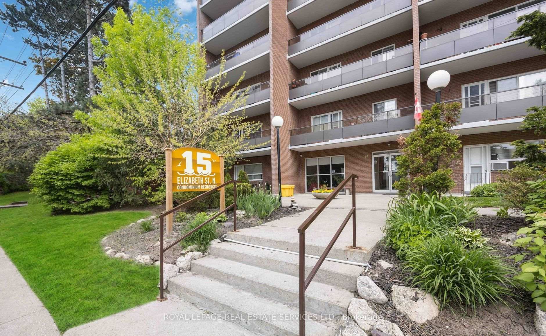 Photo of Unit 203, 15 Elizabeth Street N