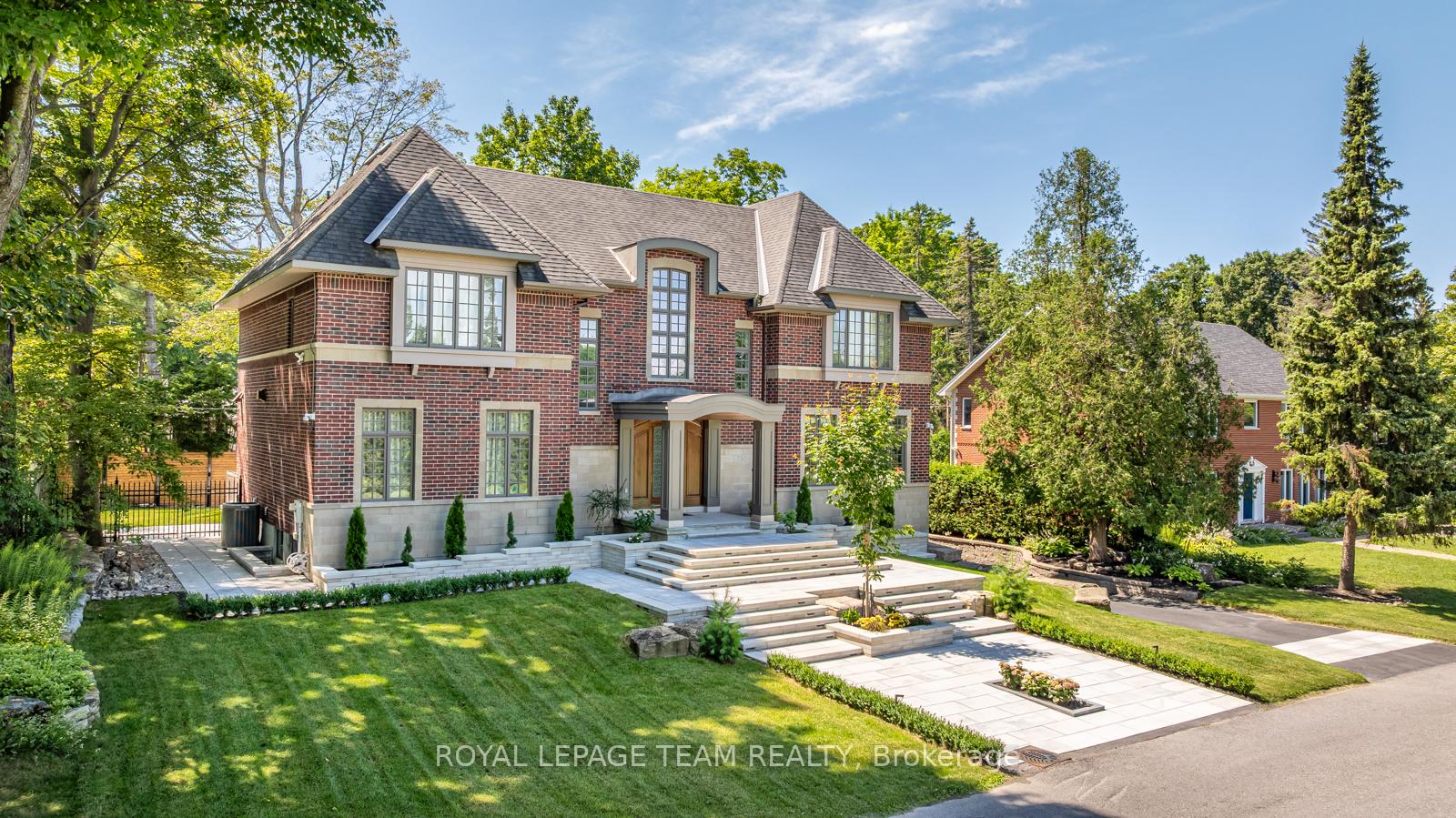 Photo 3 of 250 Sandridge Road, Ottawa, Rockcliffe — HOMEH