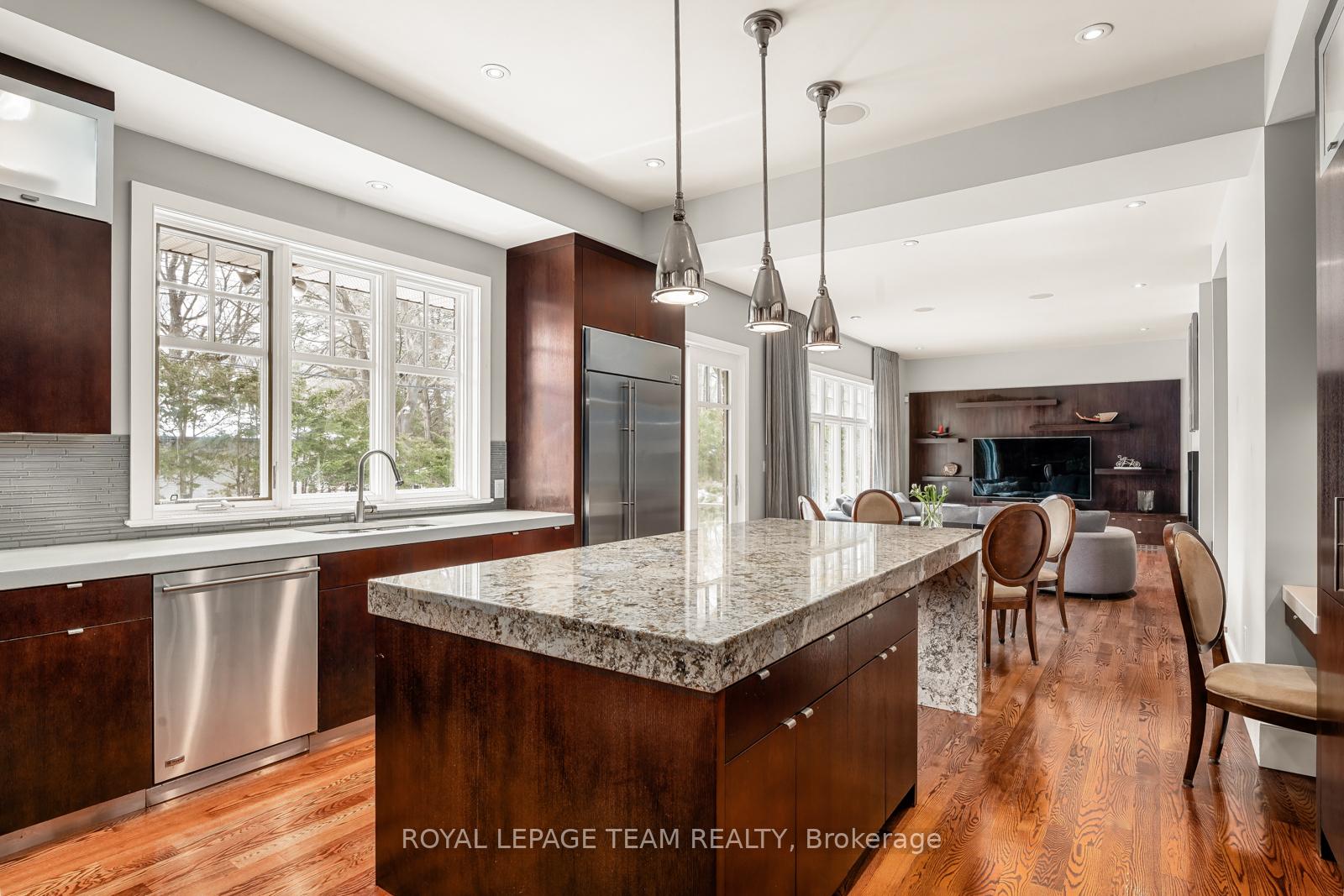 Photo 15 of 250 Sandridge Road, Ottawa, Rockcliffe — HOMEH