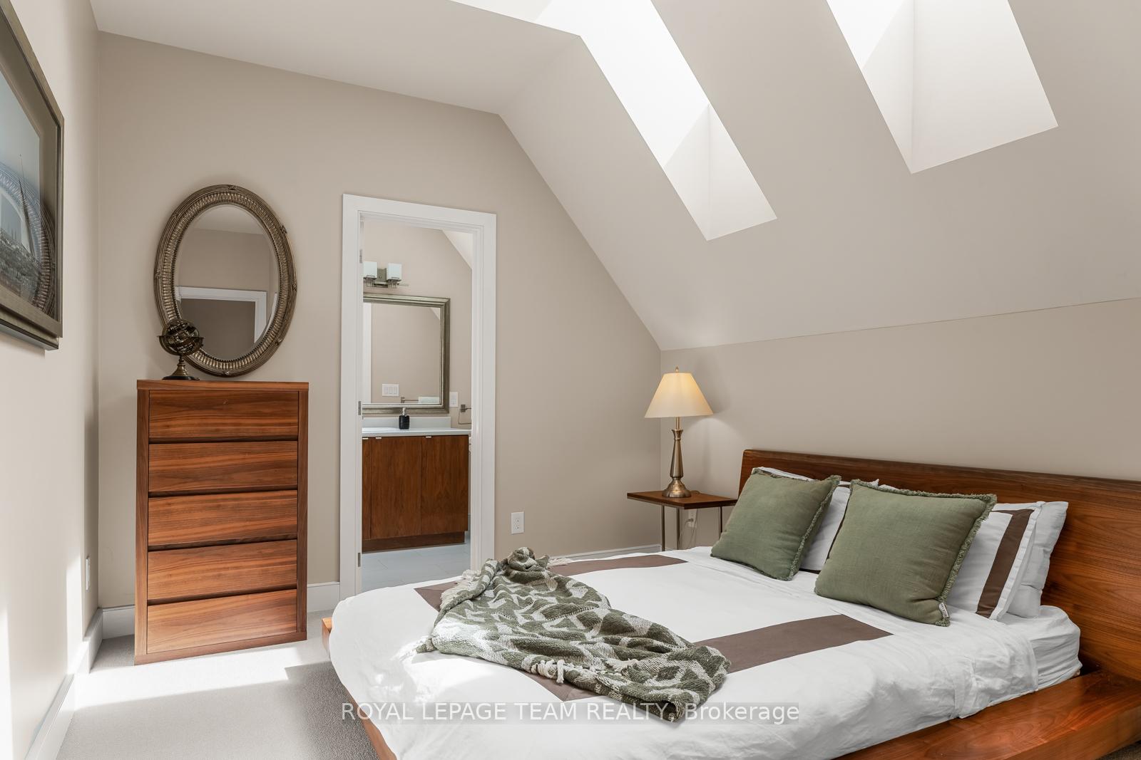 Photo 30 of 250 Sandridge Road, Ottawa, Rockcliffe — HOMEH