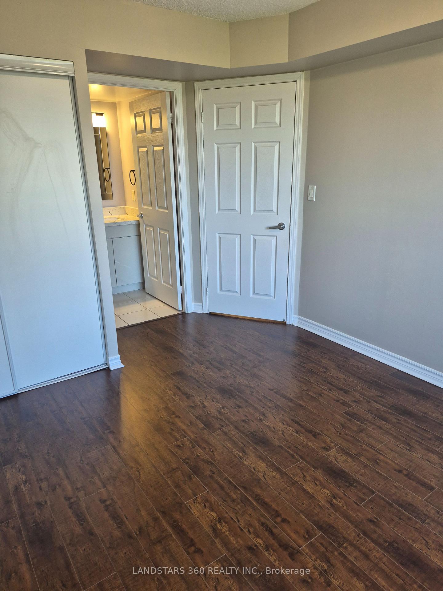 Photo 8 of Unit 607, 19 Barberry Place, North York, Bayview Village — HOMEH