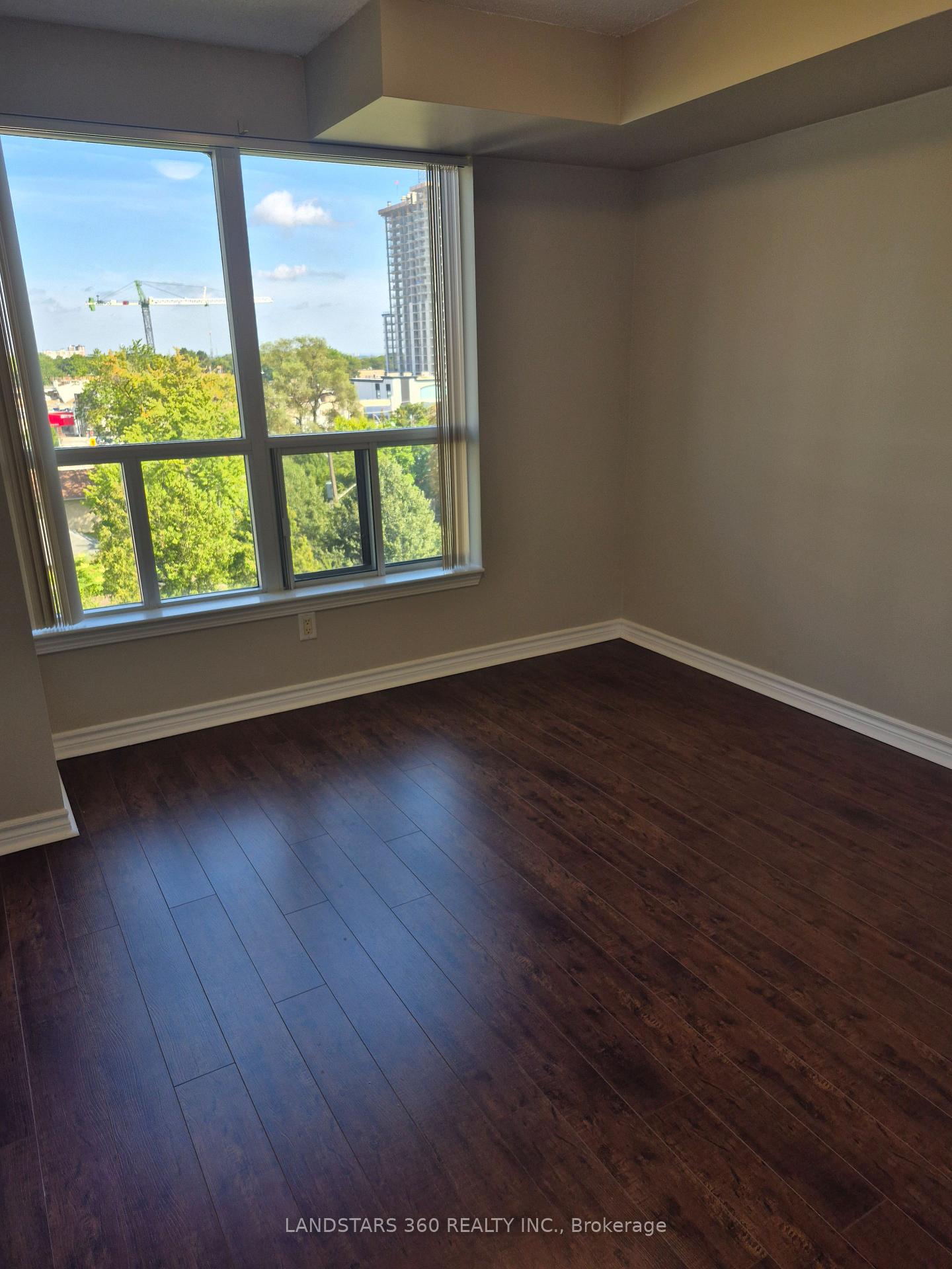 Photo 9 of Unit 607, 19 Barberry Place, North York, Bayview Village — HOMEH