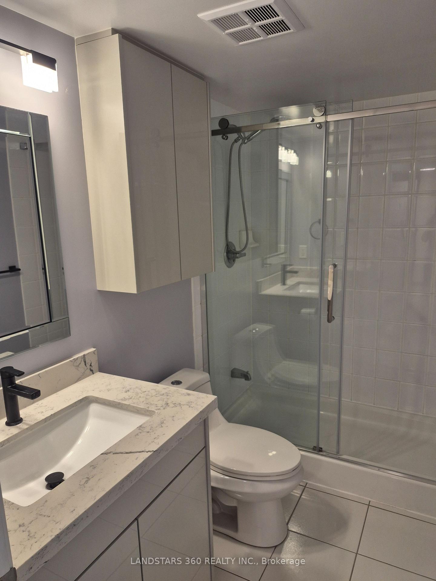 Photo 12 of Unit 607, 19 Barberry Place, North York, Bayview Village — HOMEH