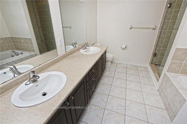 Photo 14 of 8 Arrowstone Court, Brampton, Sandringham-Wellington — HOMEH