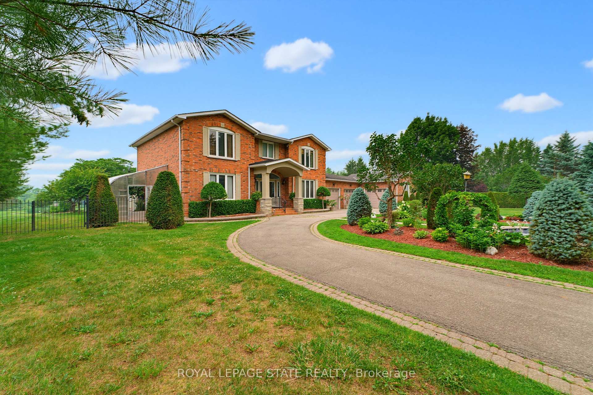 Photo 6 of 348 Shaver Road, Hamilton, Rural Ancaster — HOMEH