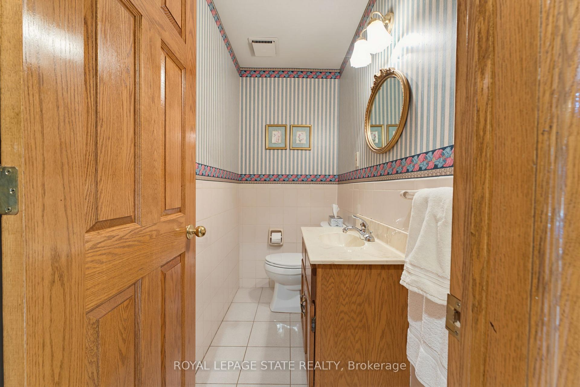 Photo 20 of 348 Shaver Road, Hamilton, Rural Ancaster — HOMEH