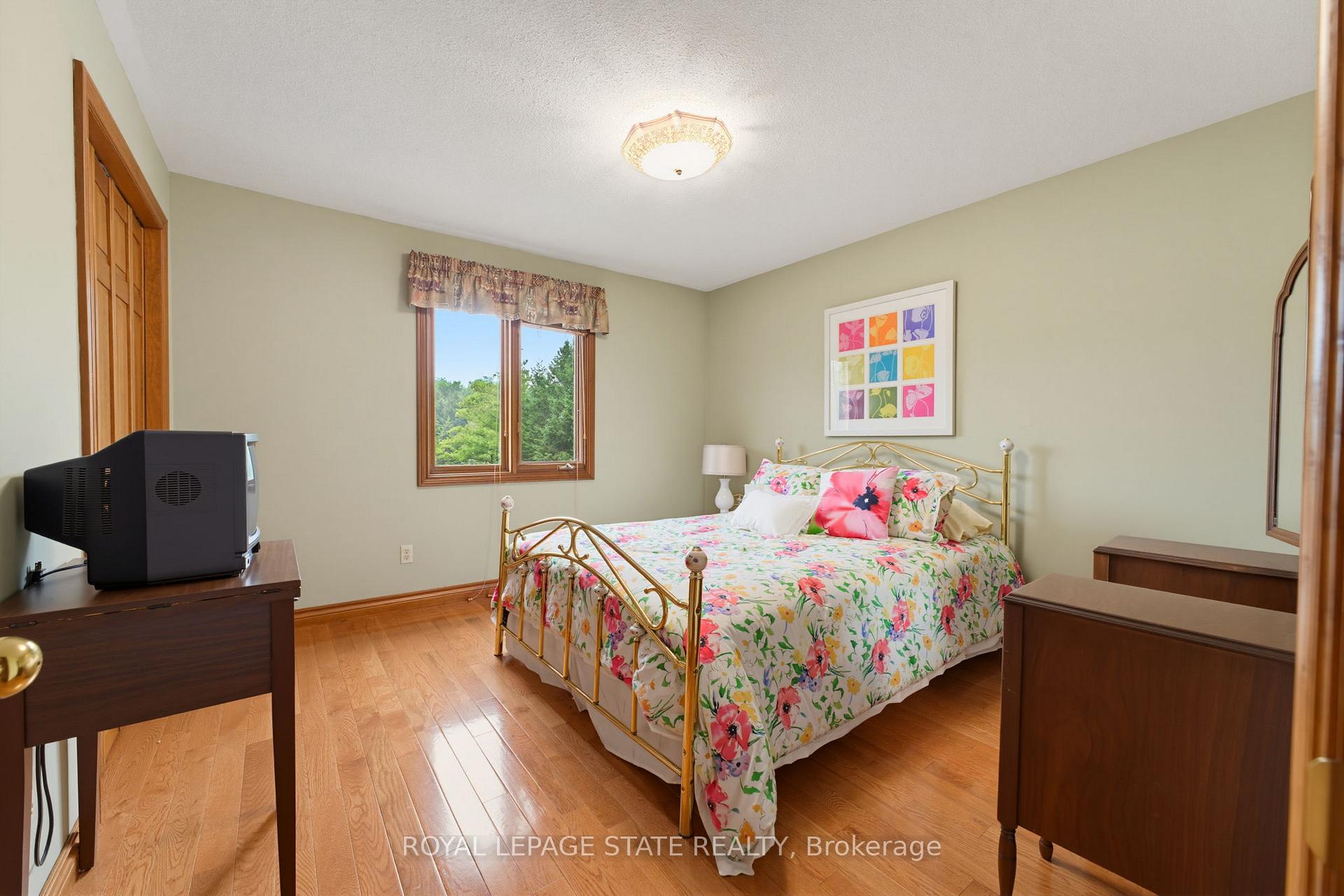 Photo 28 of 348 Shaver Road, Hamilton, Rural Ancaster — HOMEH
