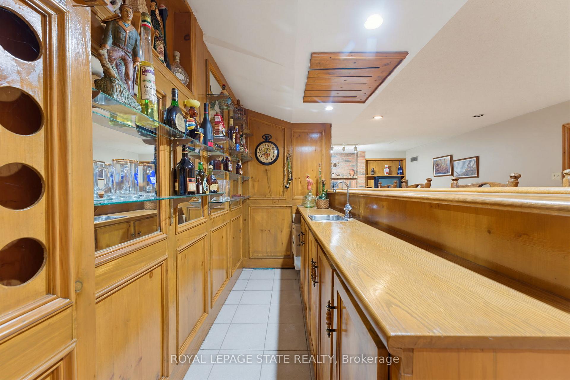 Photo 33 of 348 Shaver Road, Hamilton, Rural Ancaster — HOMEH