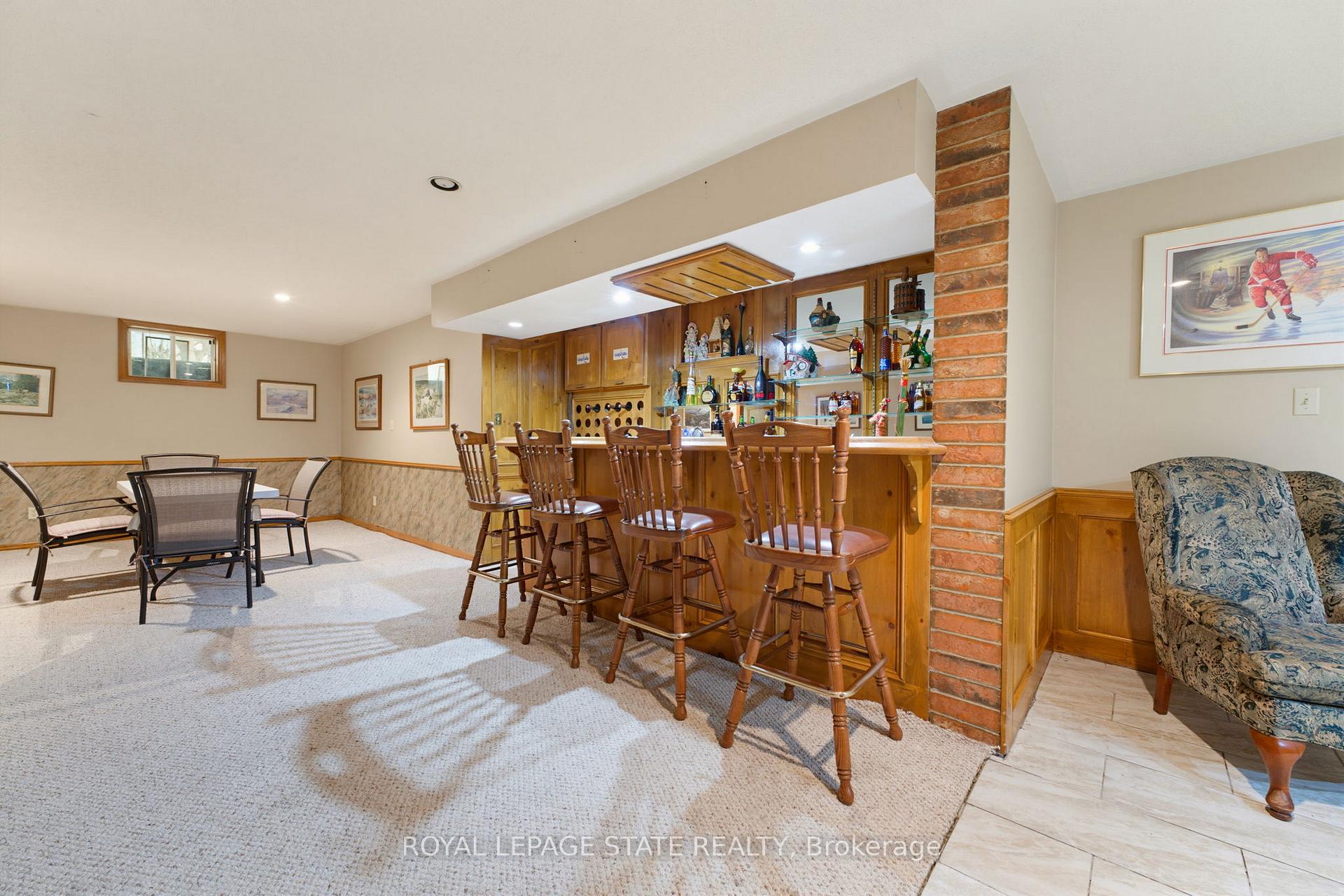 Photo 35 of 348 Shaver Road, Hamilton, Rural Ancaster — HOMEH