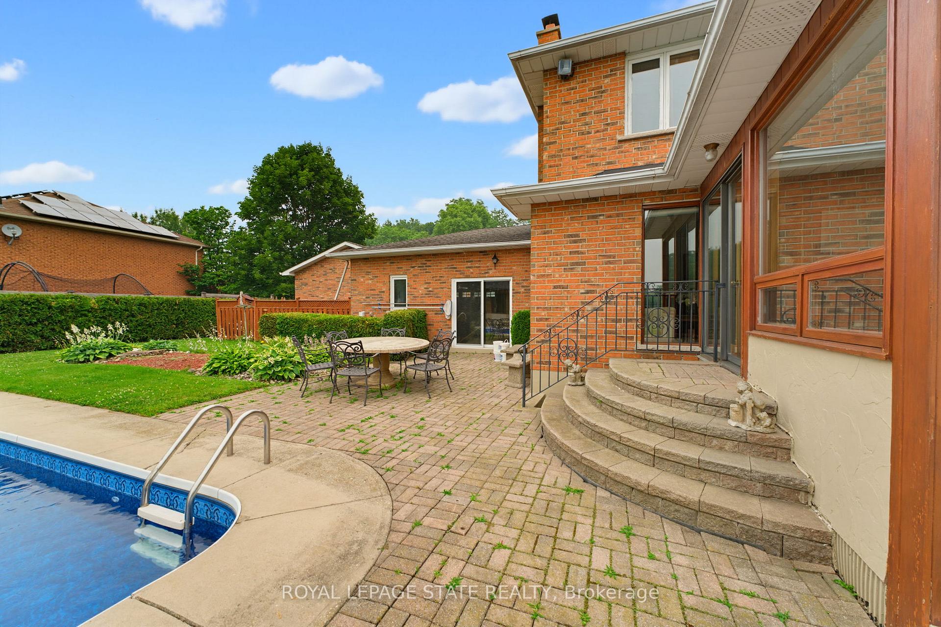 Photo 42 of 348 Shaver Road, Hamilton, Rural Ancaster — HOMEH