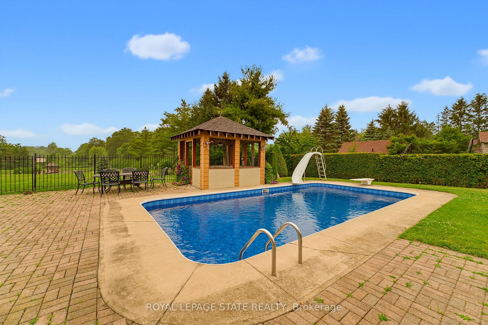 Photo 44 of 348 Shaver Road, Hamilton, Rural Ancaster — HOMEH